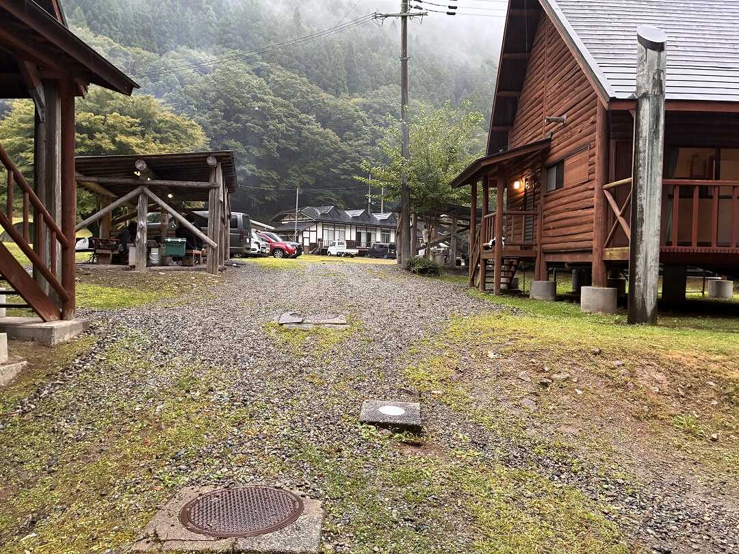 コテージ川