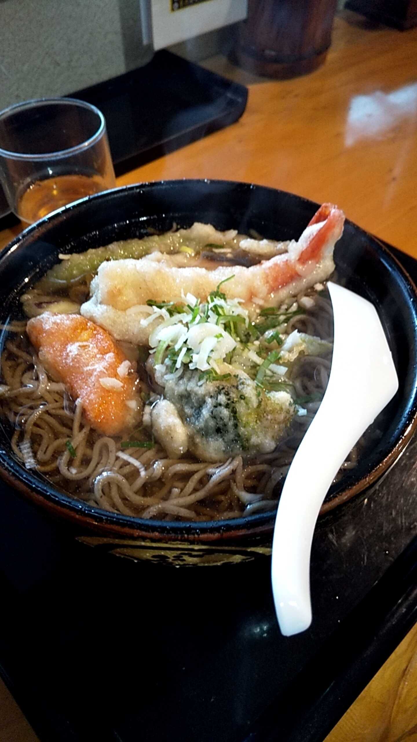 近くのお蕎麦が美味しかったです