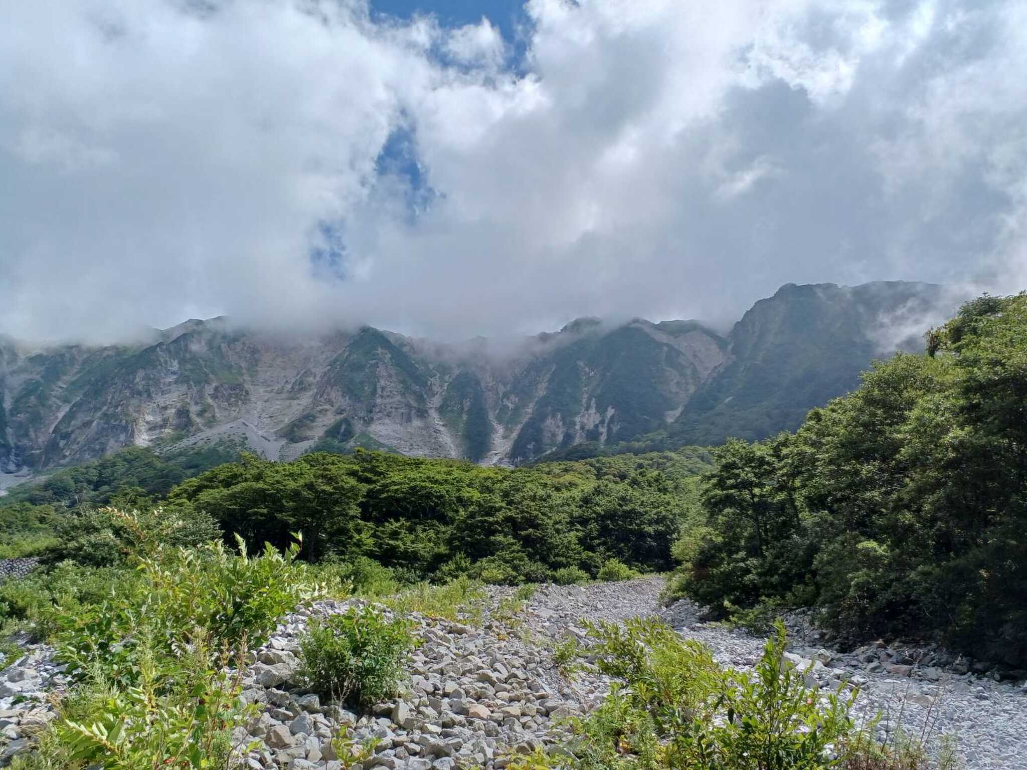 三鈷峰