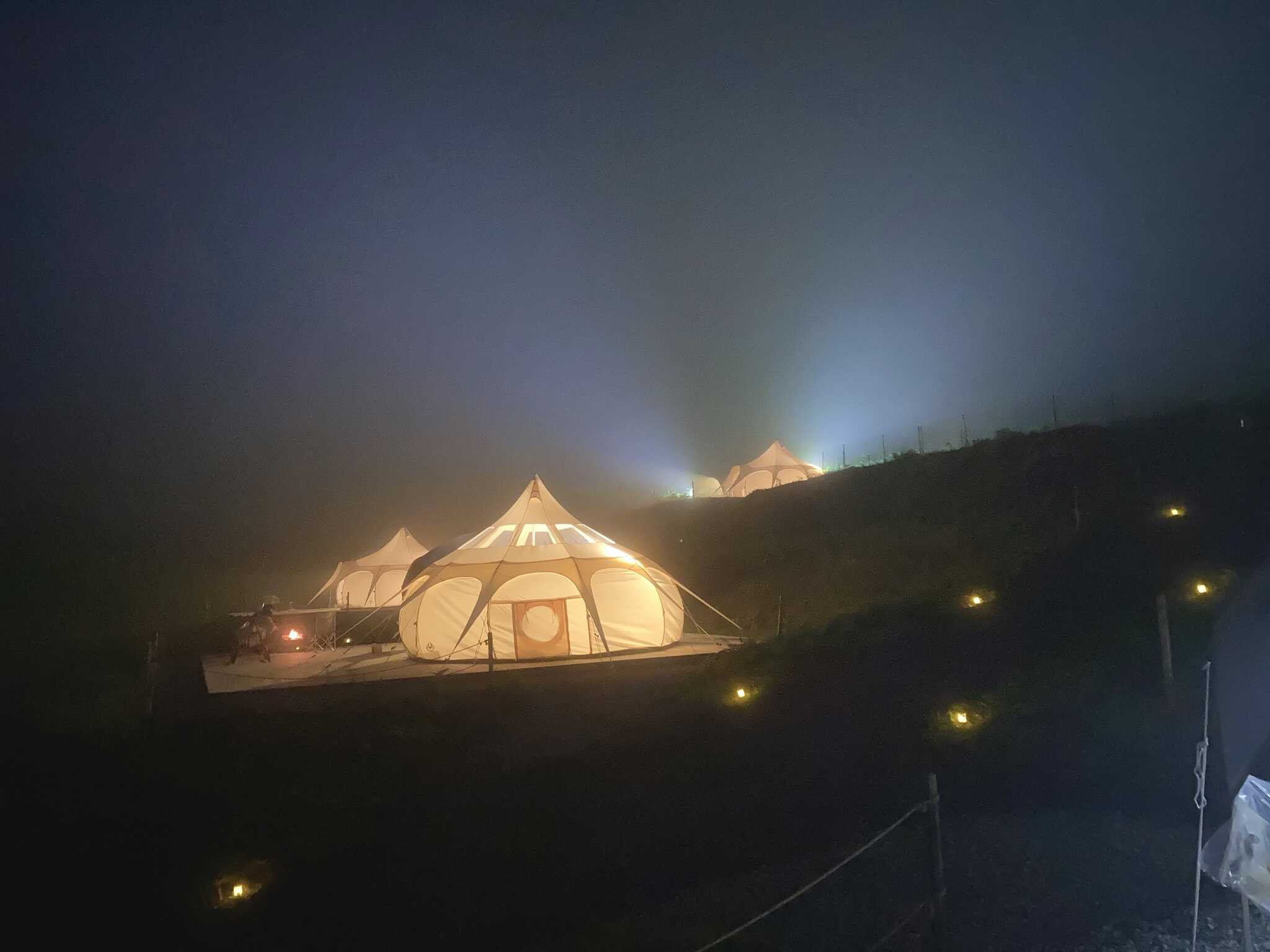 夜のロータステント