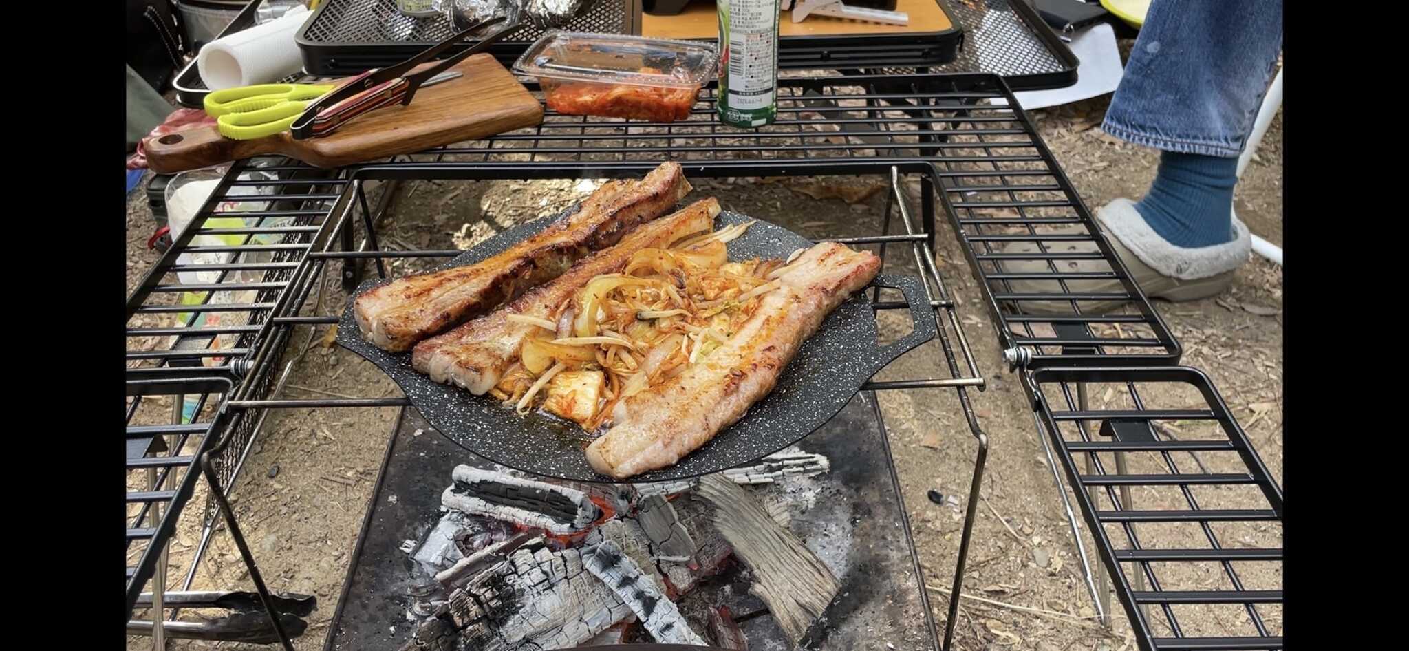 ツマミにサムギョプサル