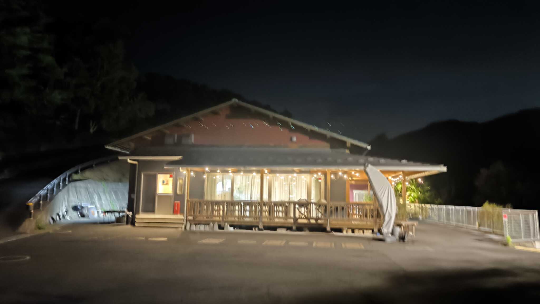 本館