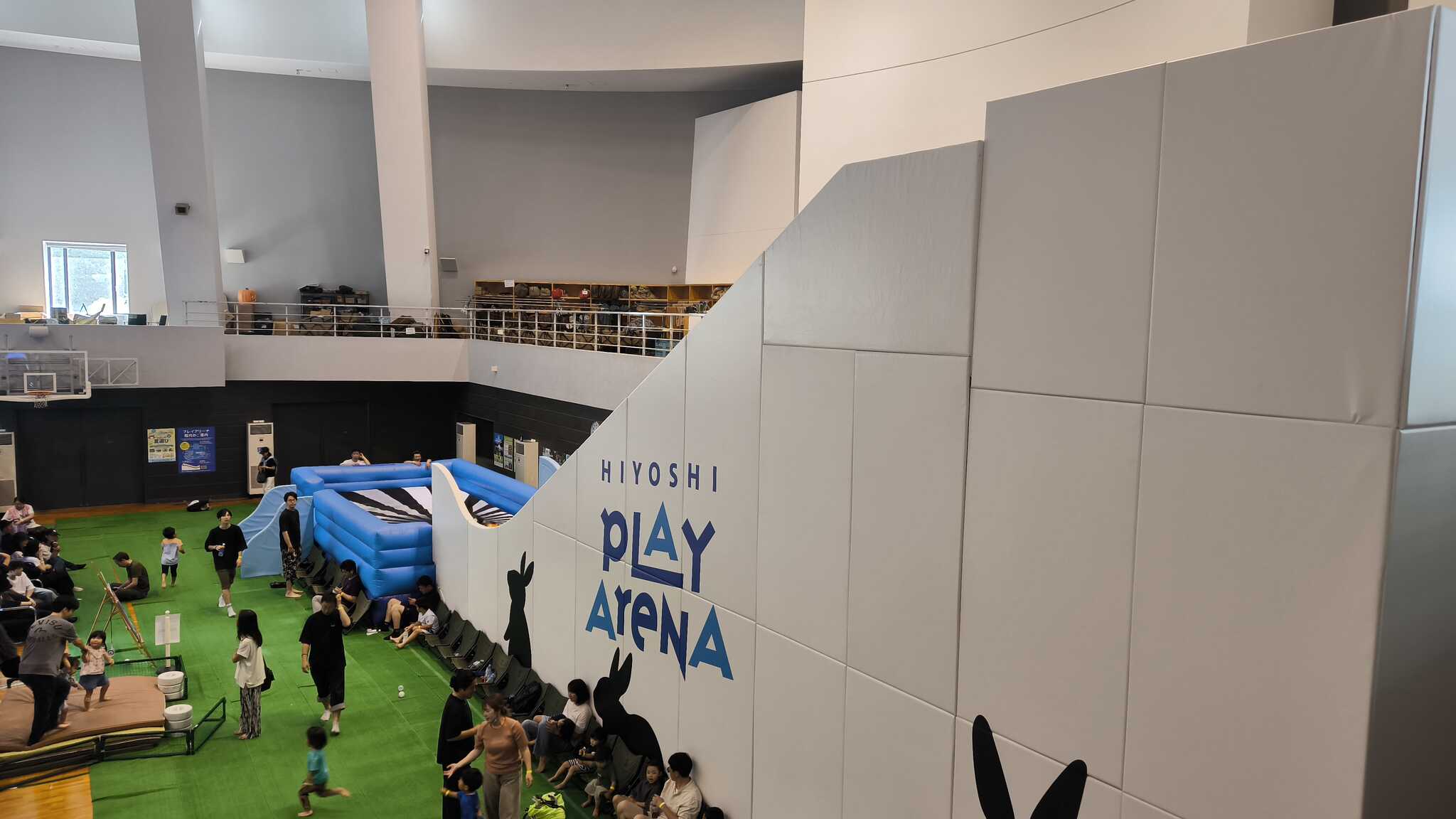 室内エアー遊具2