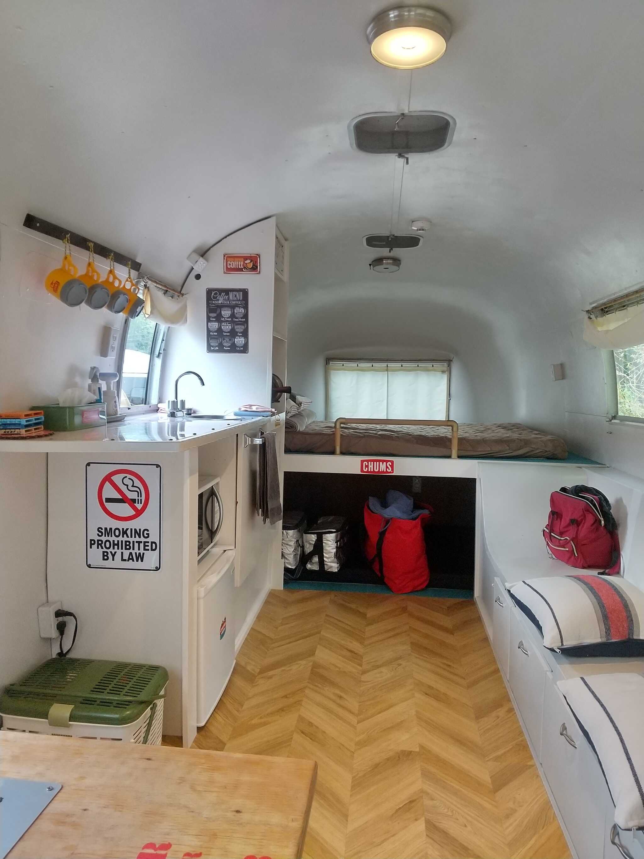 AIRSTREAM Safari(1967年製)