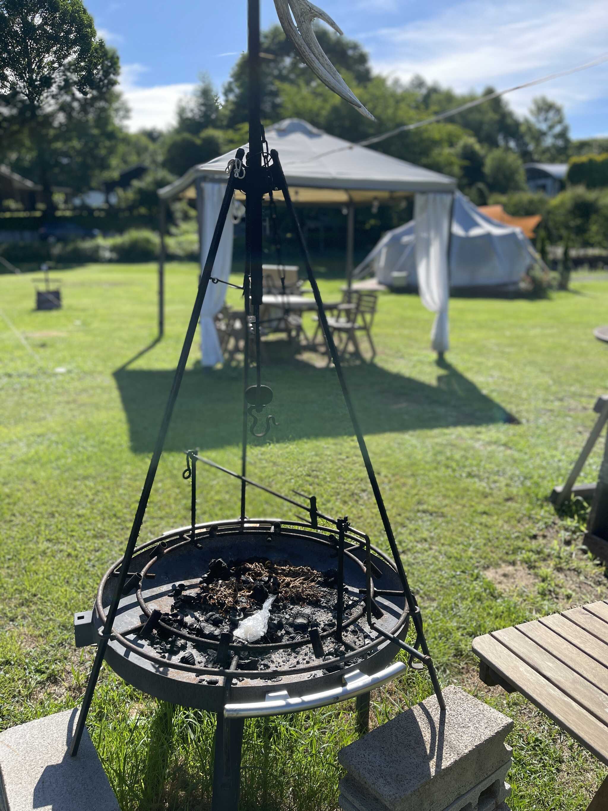 オプションで、専属シェフによるコース料理がいただけます。