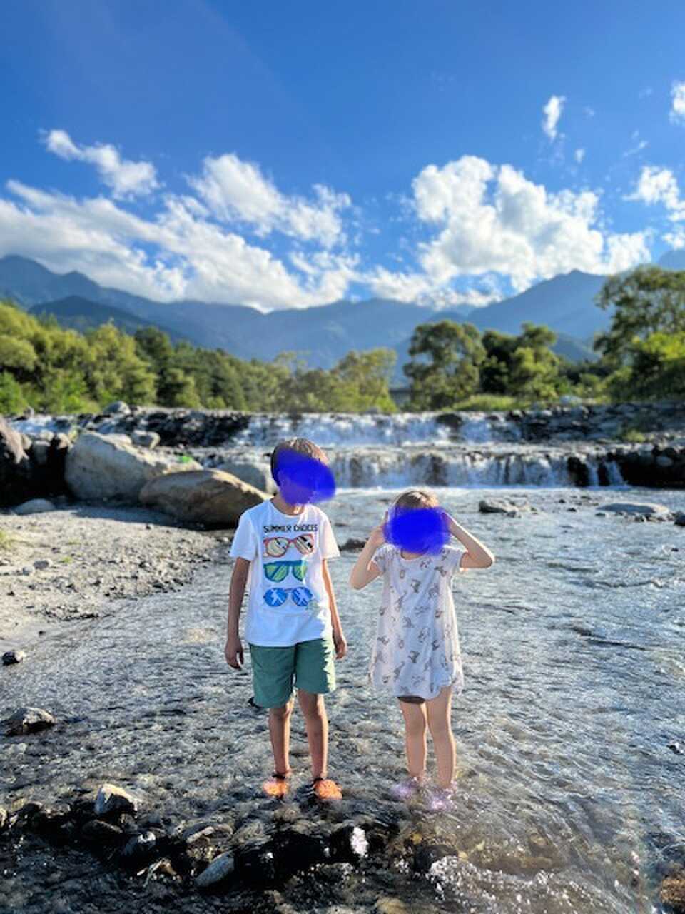 川