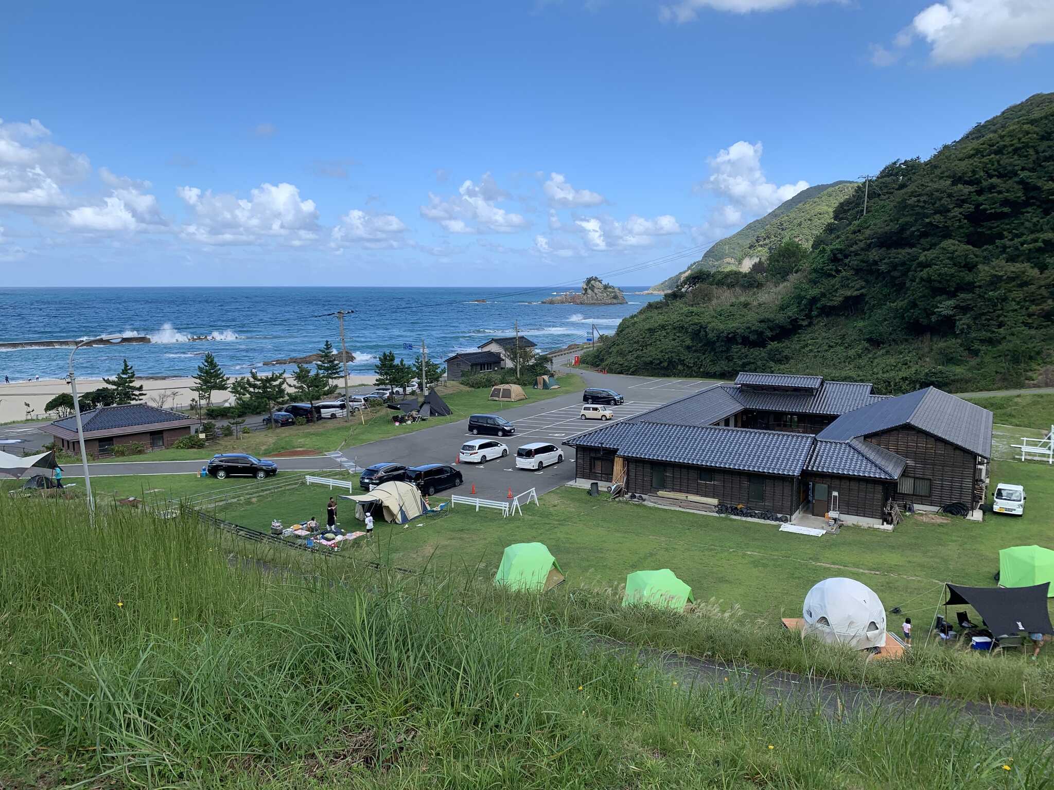 キャンプ場