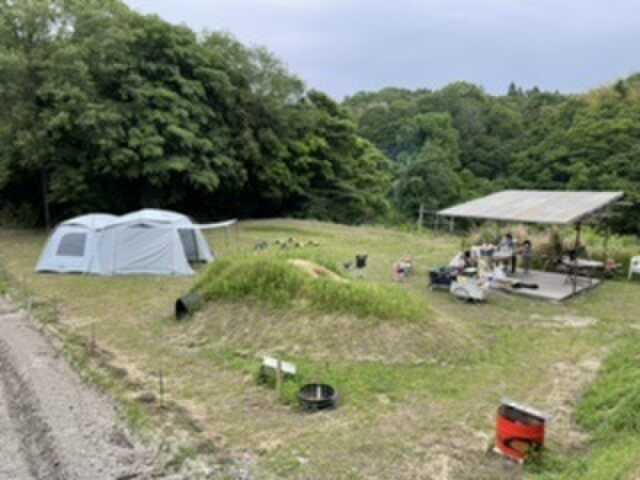 坂を降りると広がる開放感!