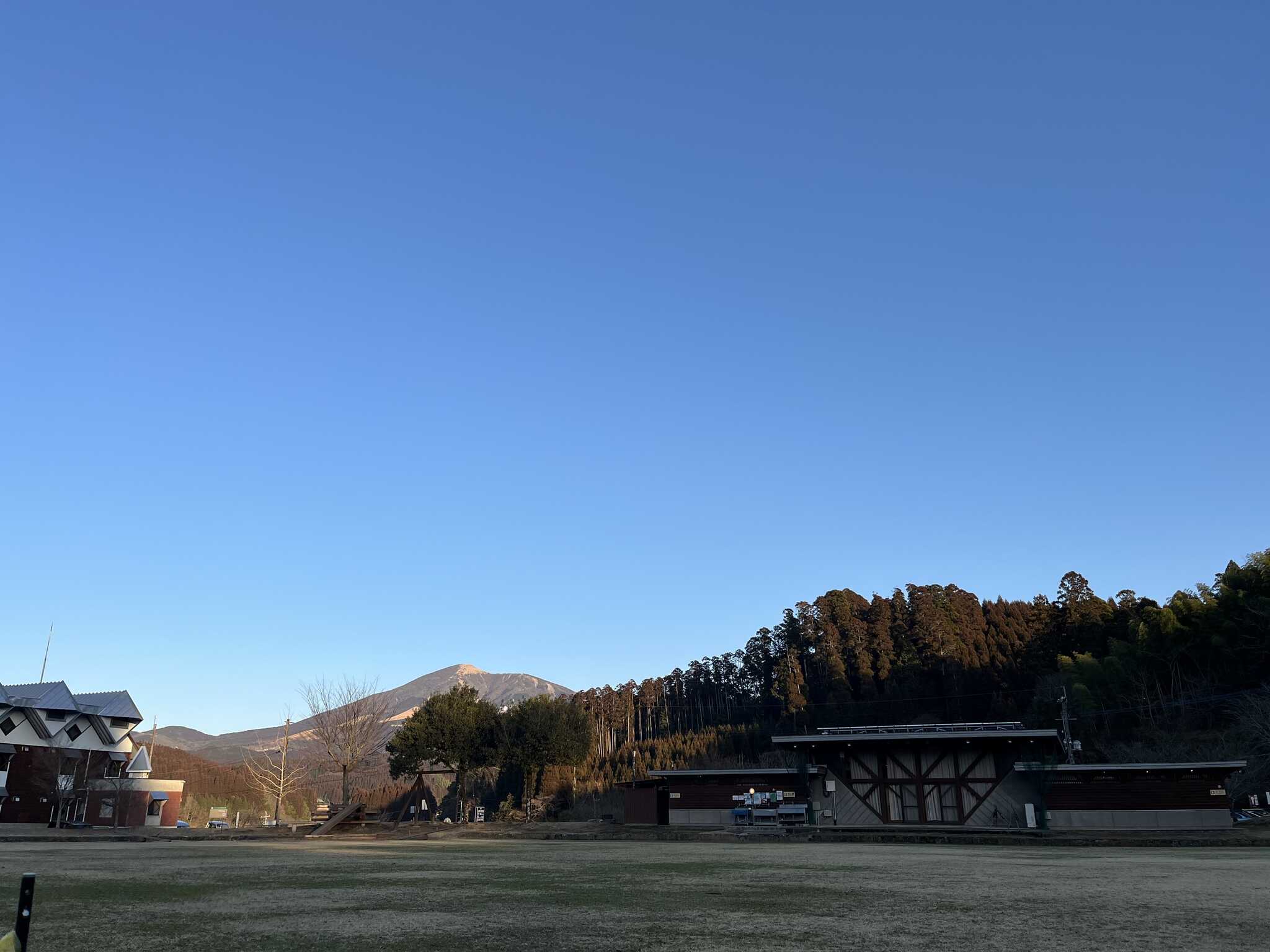 涌蓋山