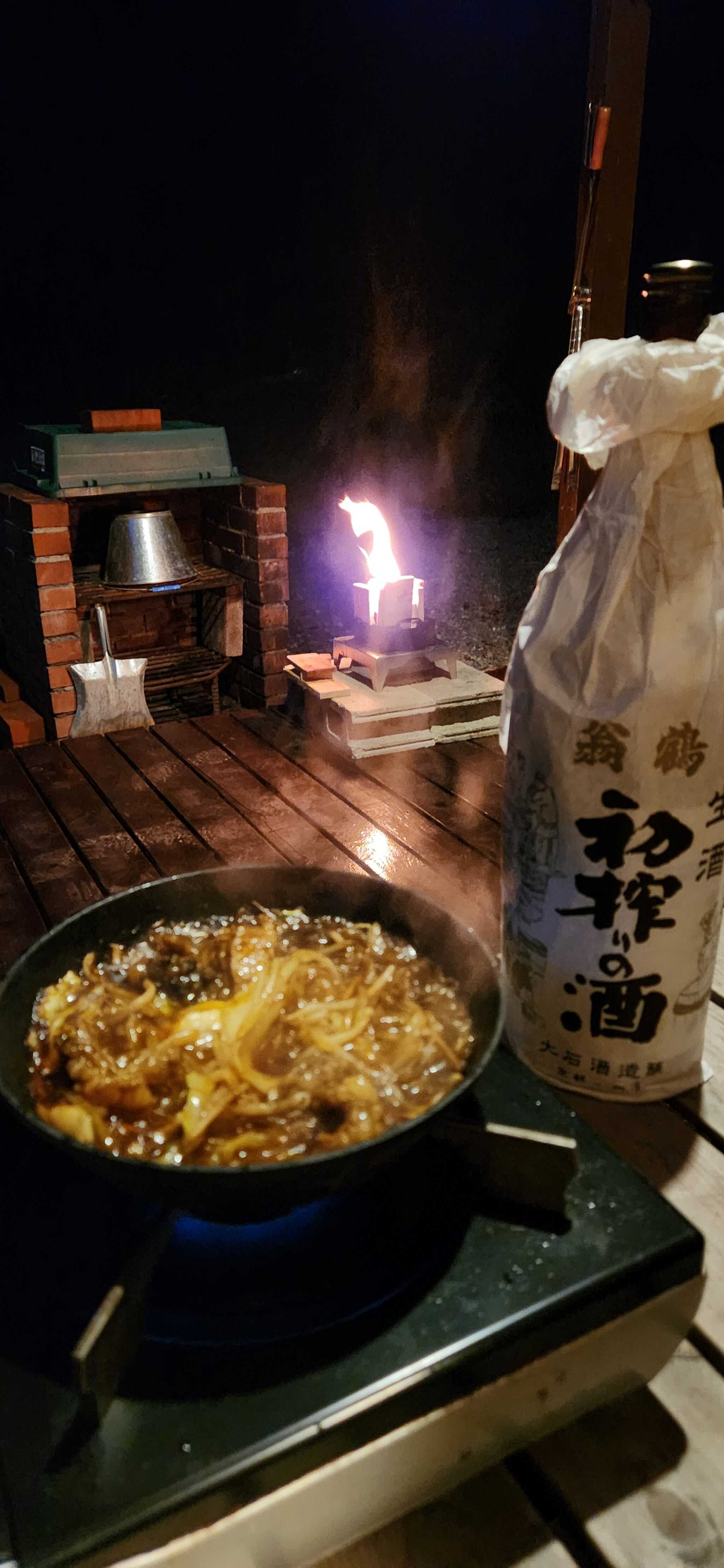 雨天利用時、パーゴラ付きウッドデッキ利用