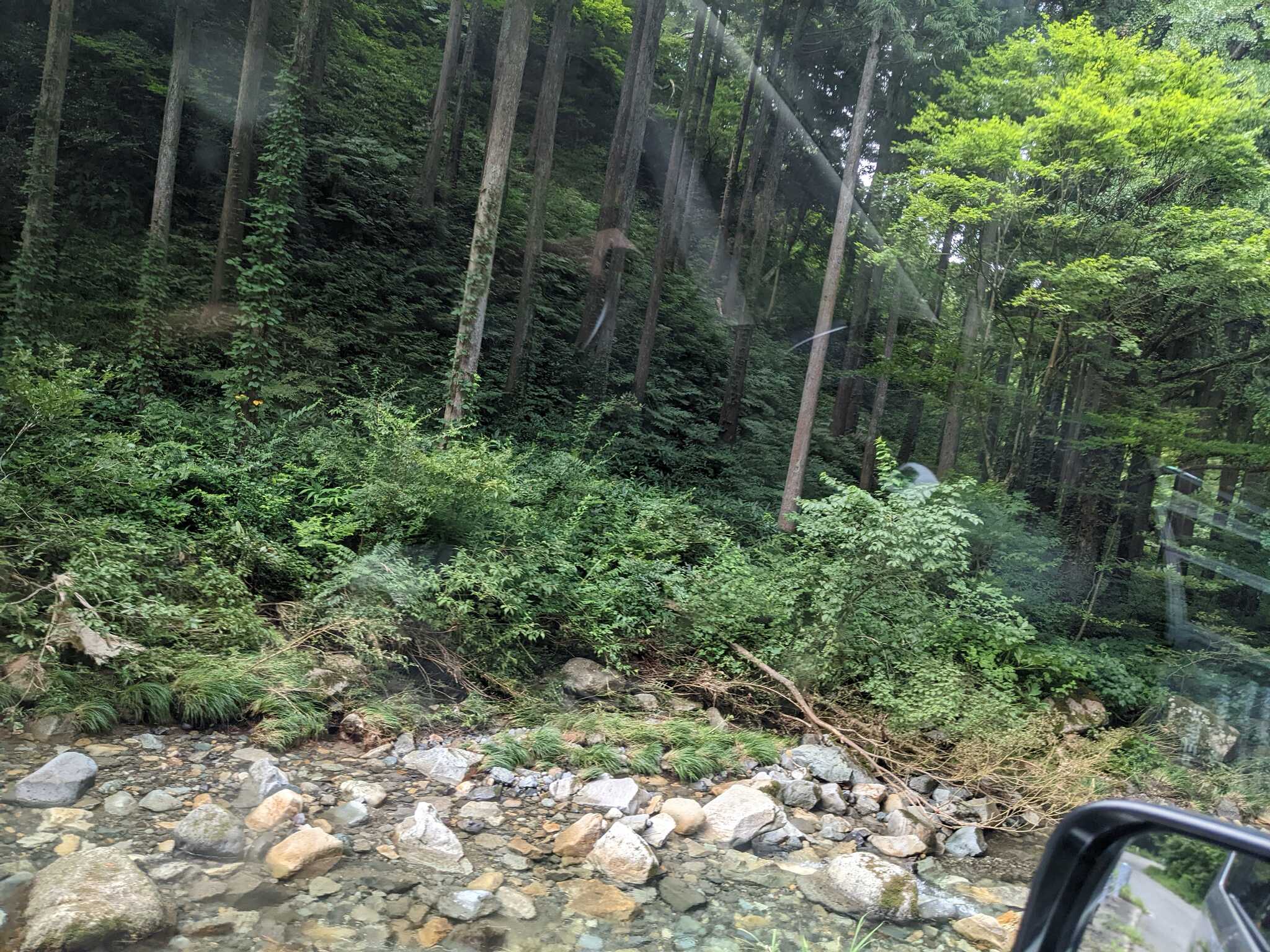 川