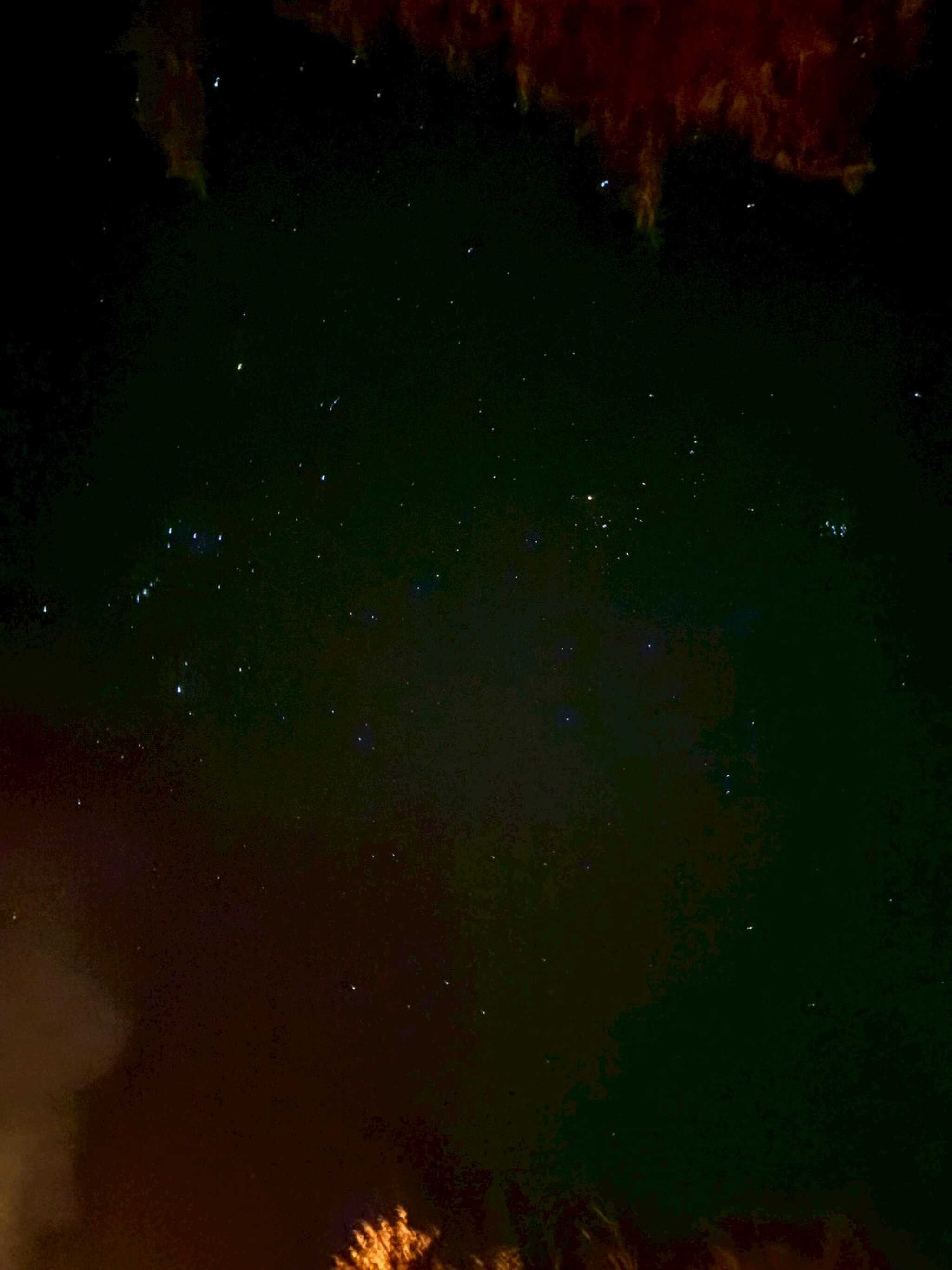 スマホ撮影でこの星空