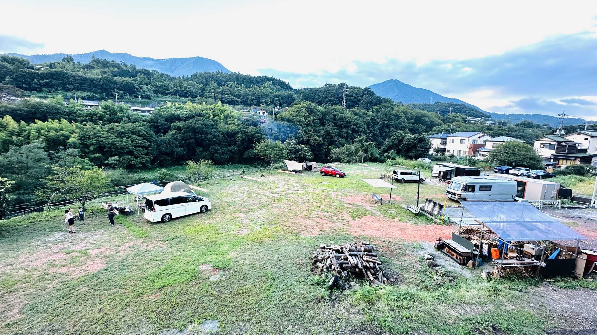 展望サイトからキャンプ場全景
