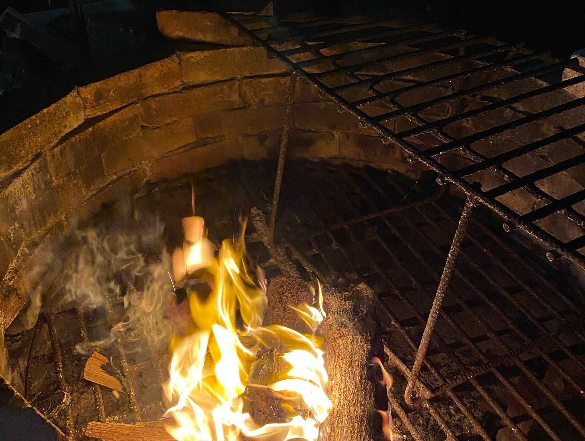 レンタル作りの焚き火場