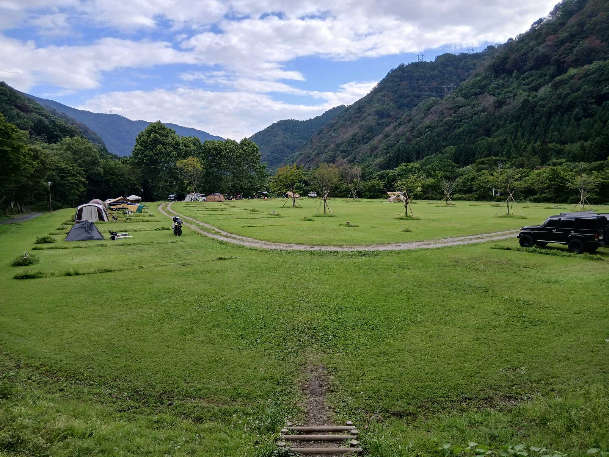 キャンプ場全景