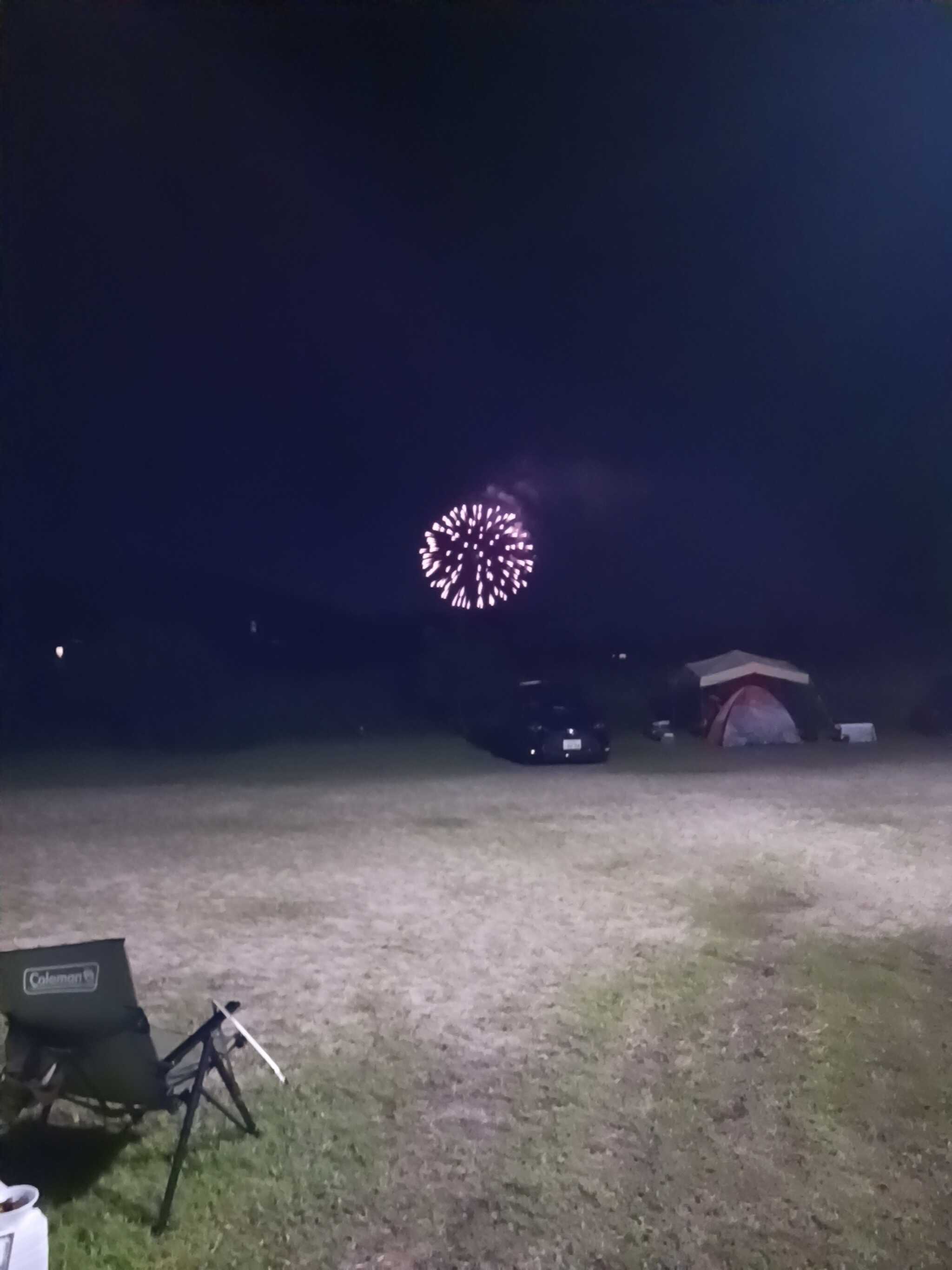 花火を見ながらBBQ