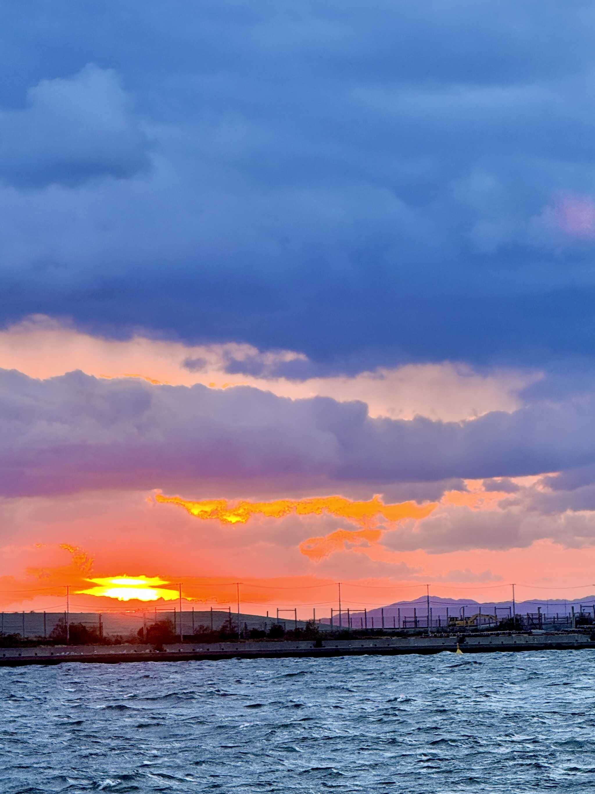 夕日
