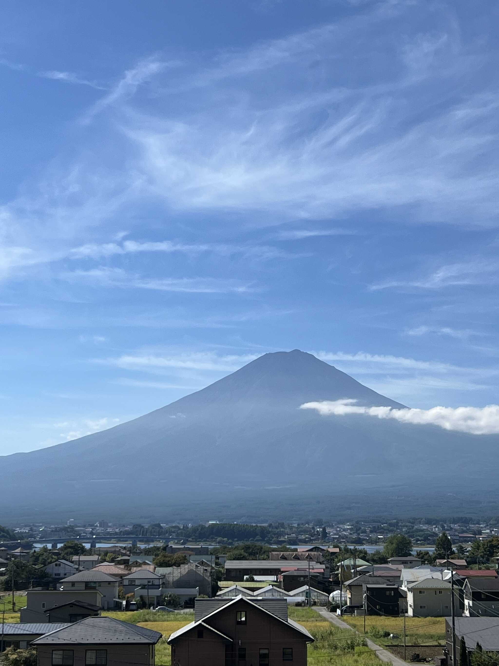 朝の富士山