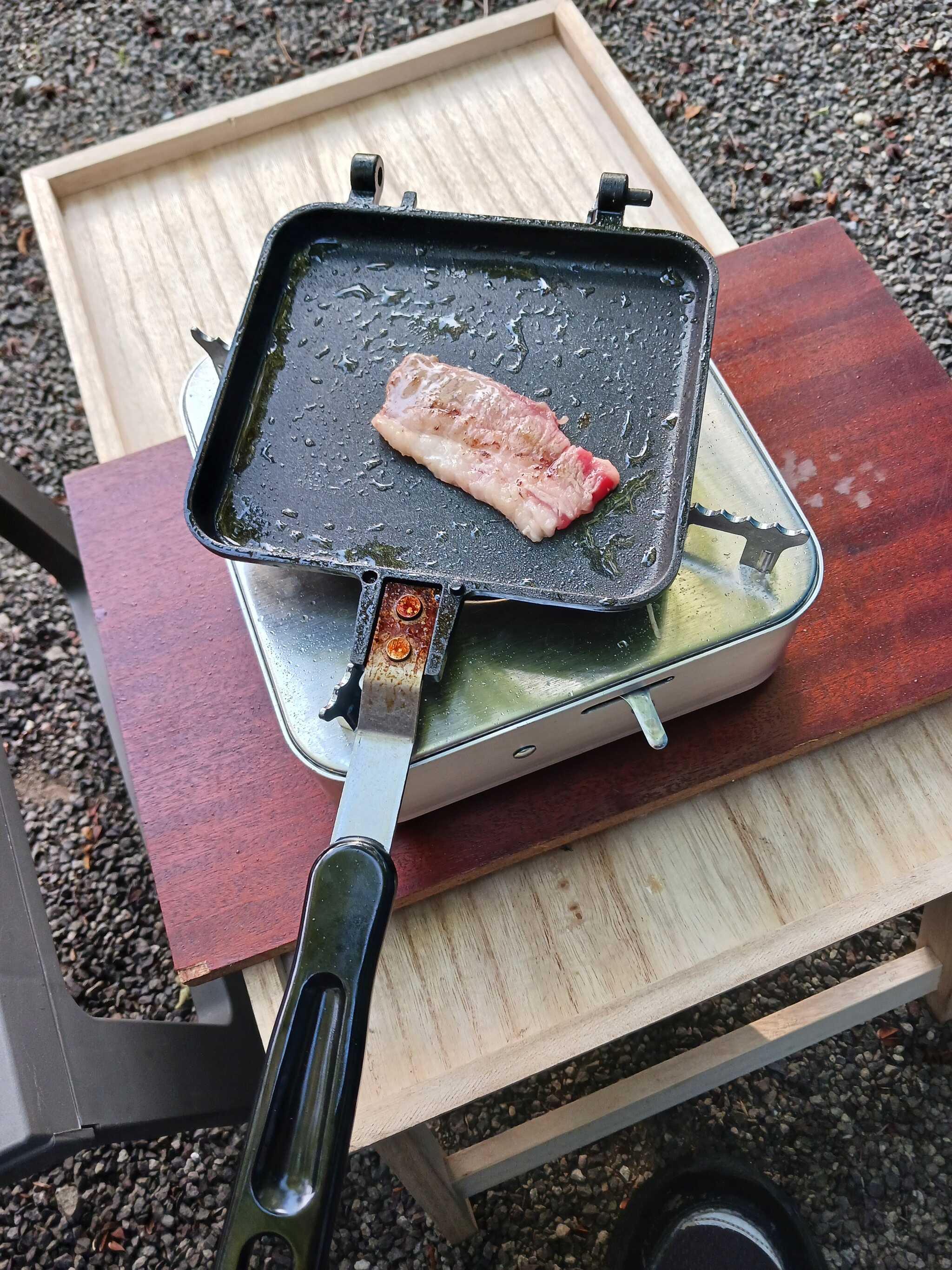 夕食