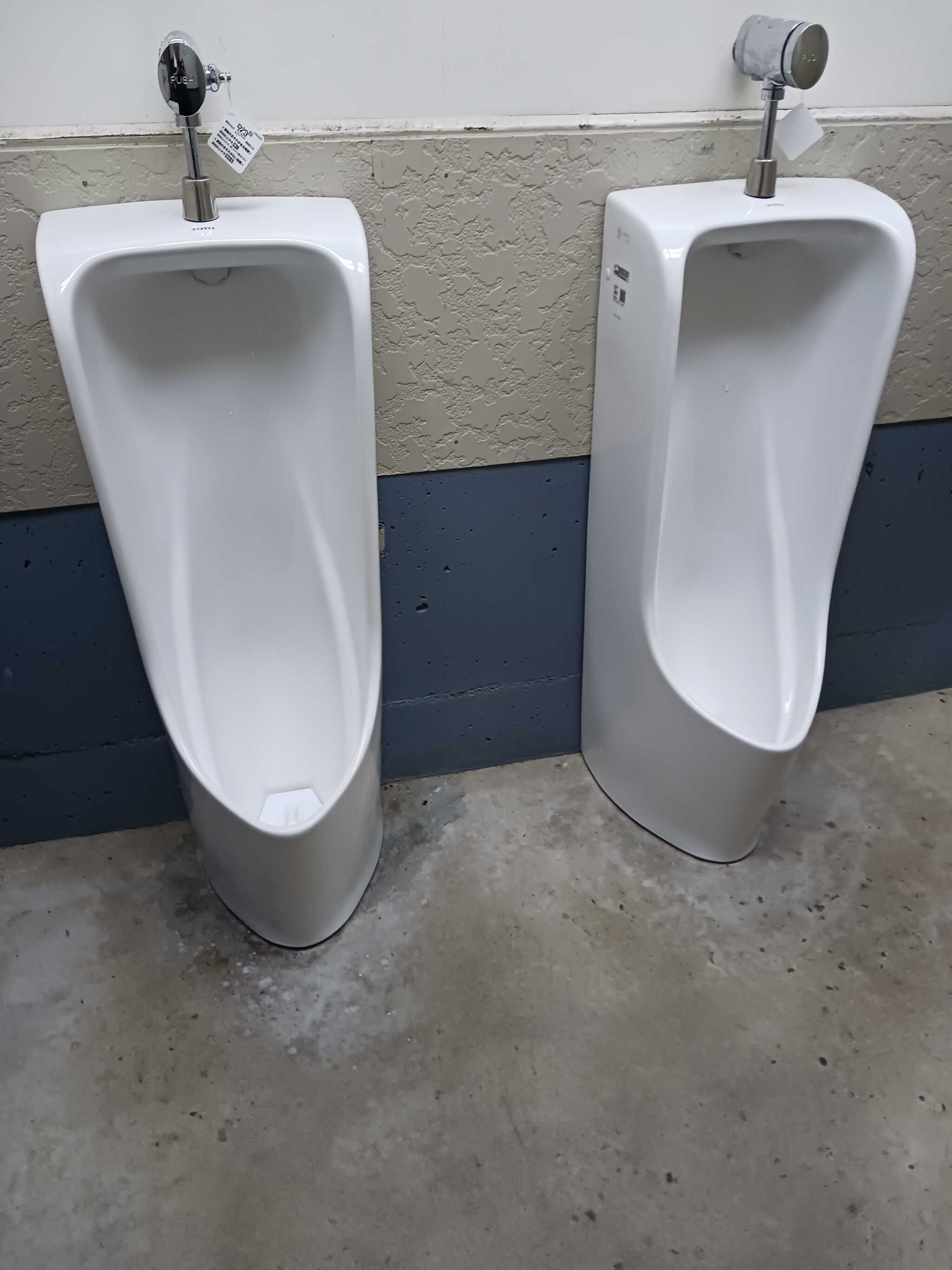 男子用トイレ