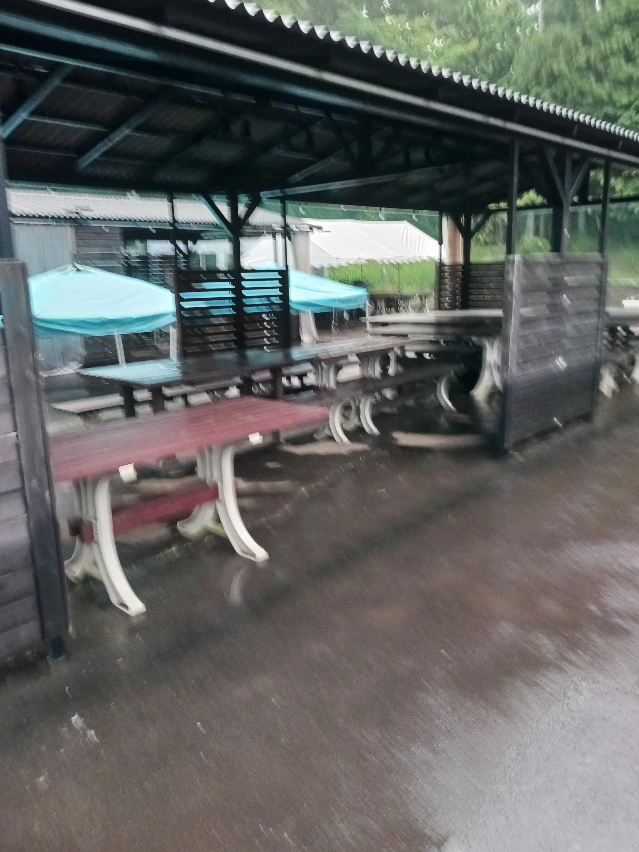 バーベキュー棟