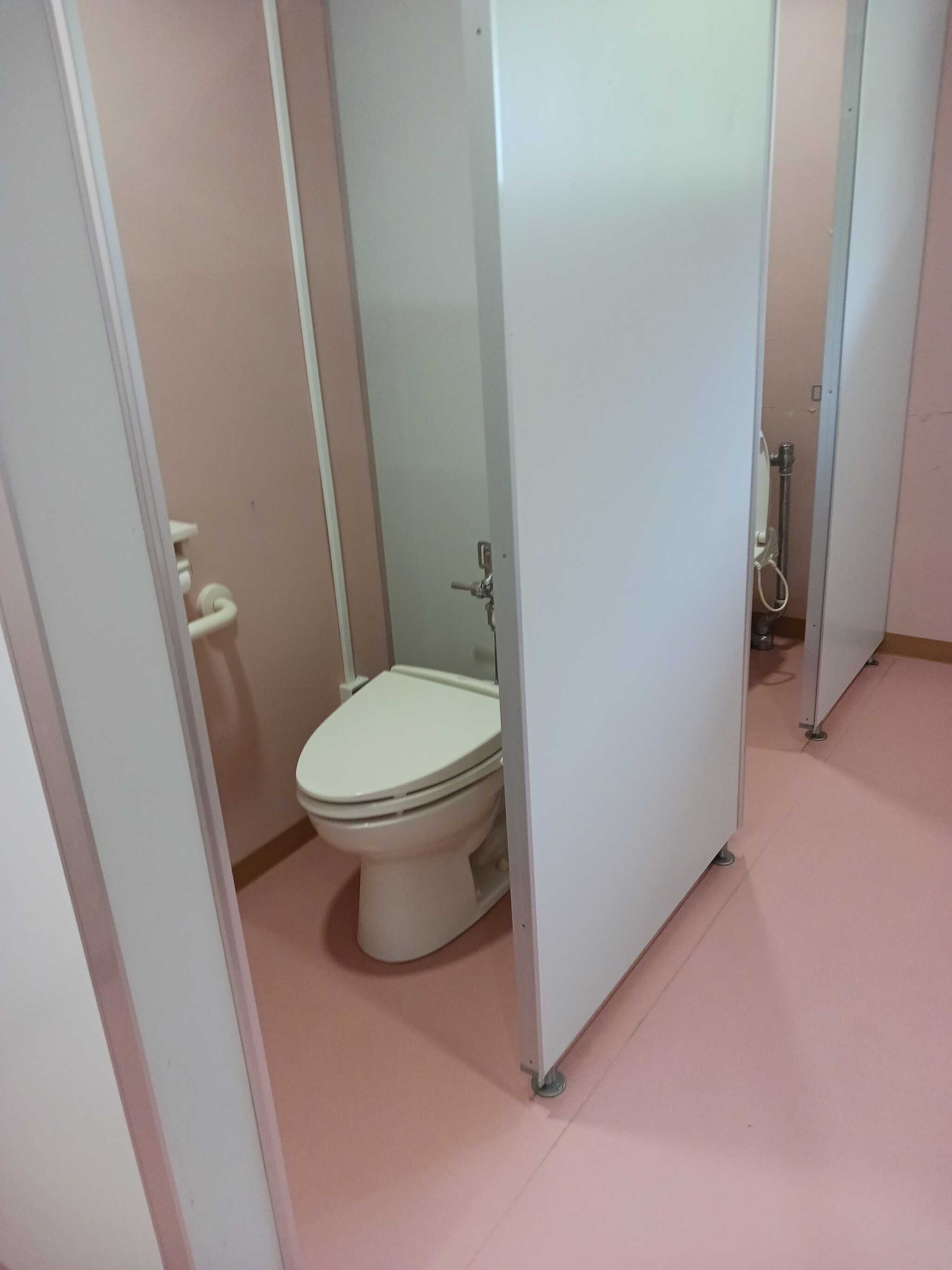 男子用トイレ