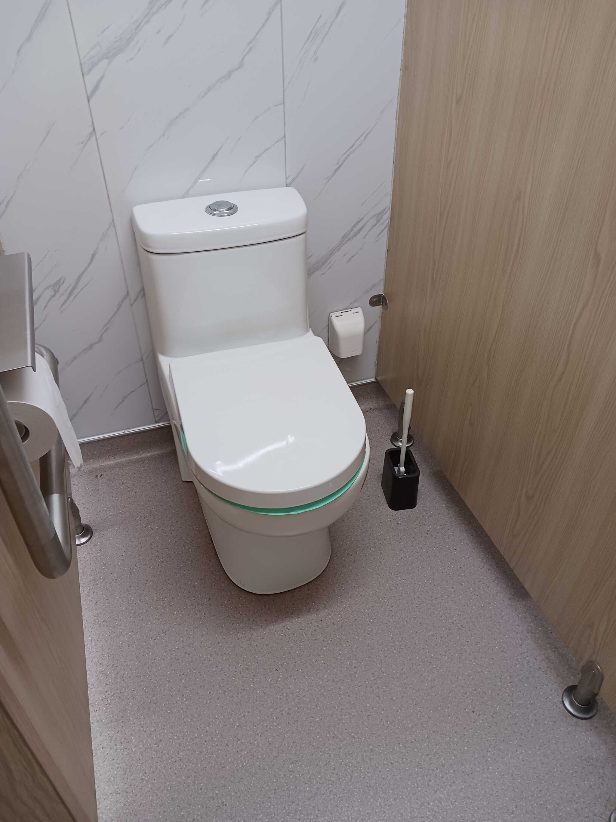 男子用トイレ