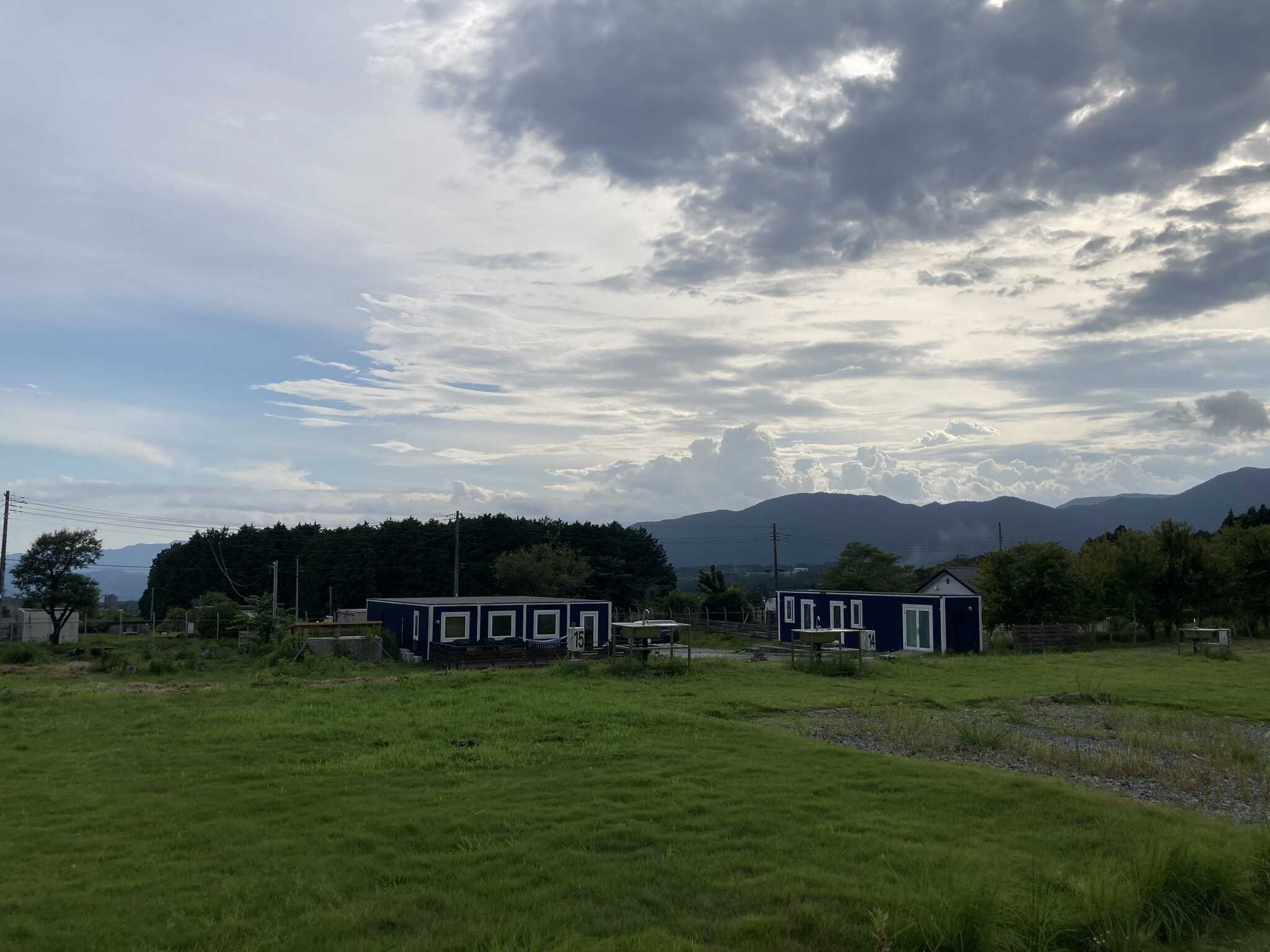 ベースキャンプから見下ろした風景
