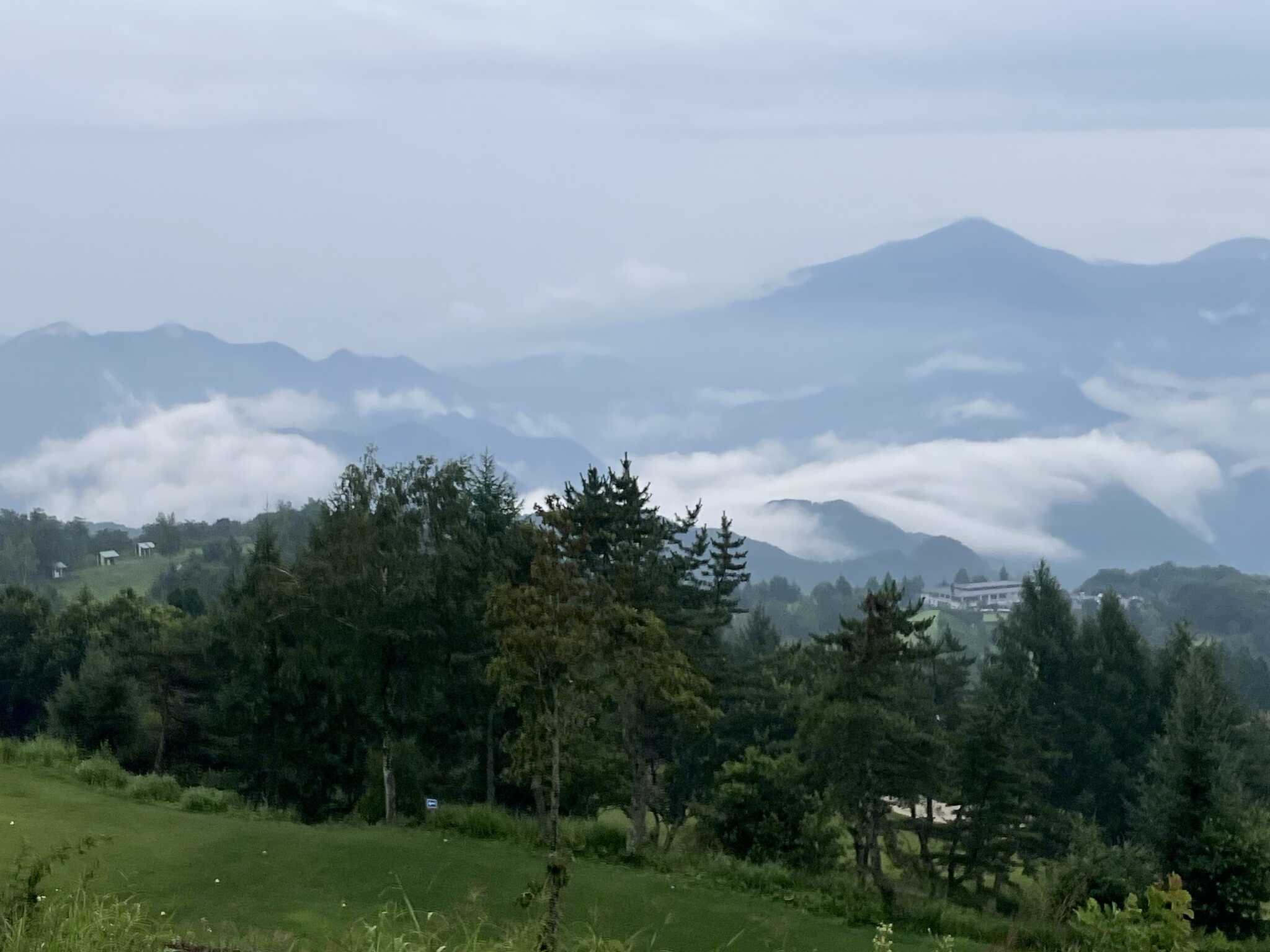 朝の雲海
