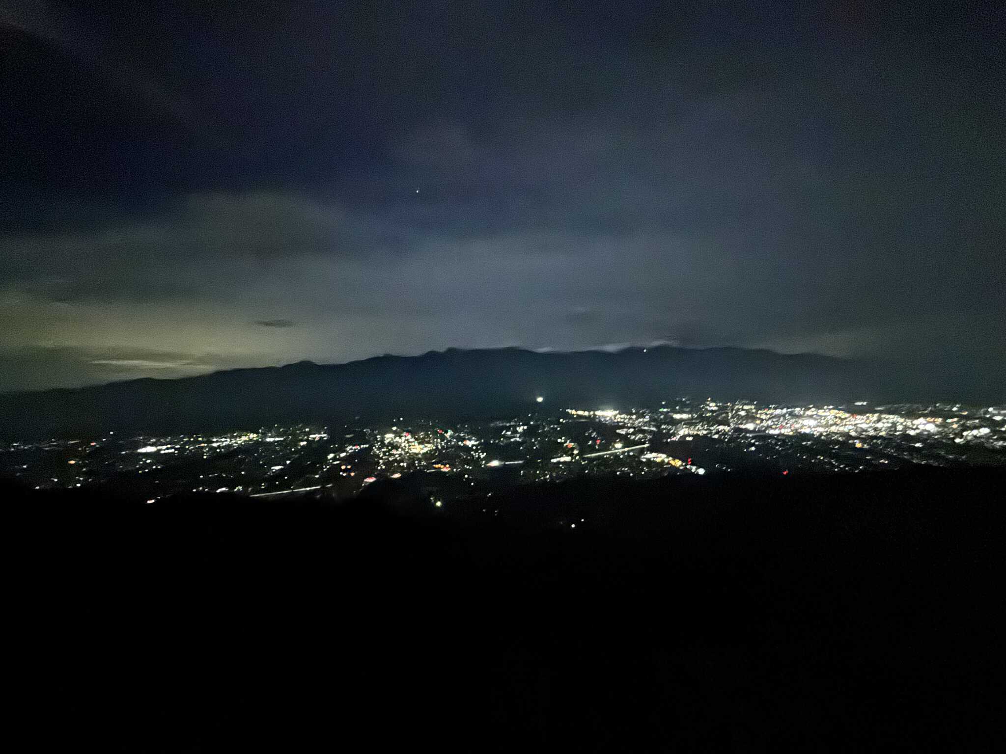 夜景も綺麗です