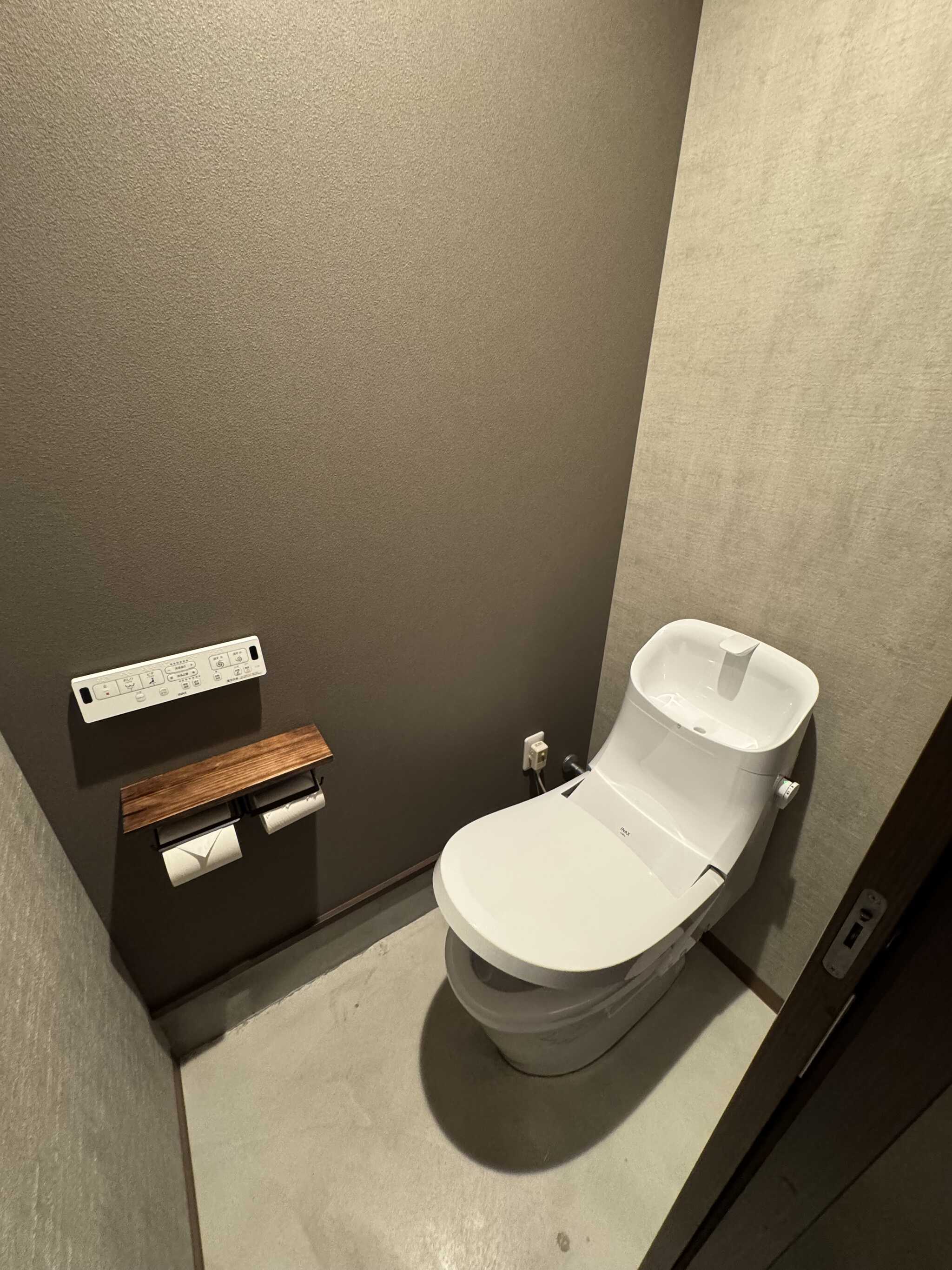 トイレは非常に綺麗でホテル並み!