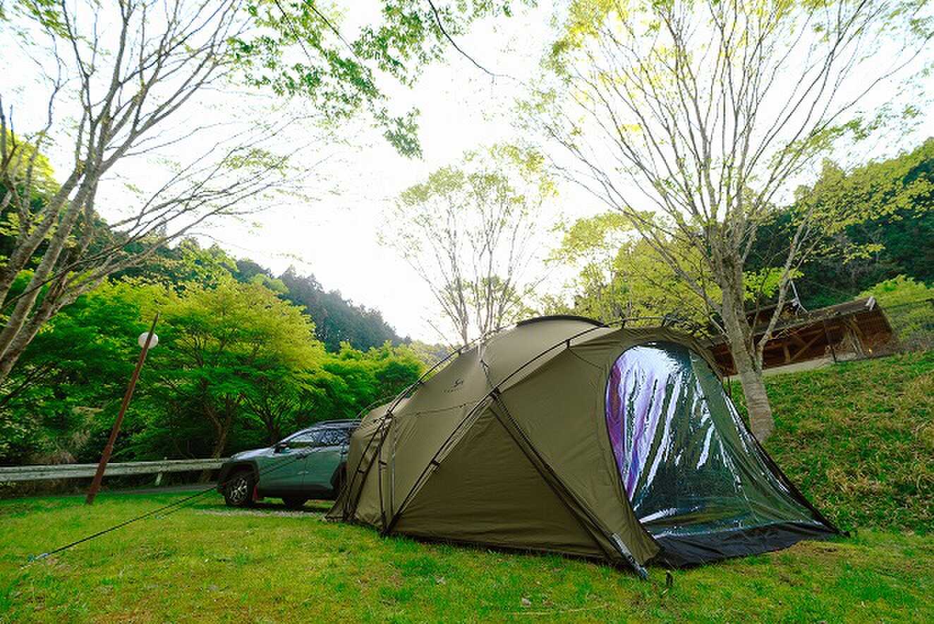 大きめのテントも余裕。(ソロキャンです。)