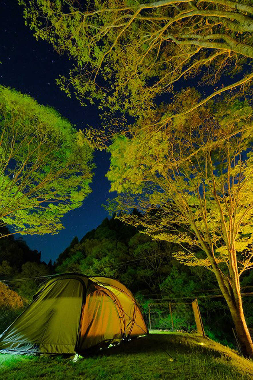 いつもキャンプで夜景を撮り、良い感じ。