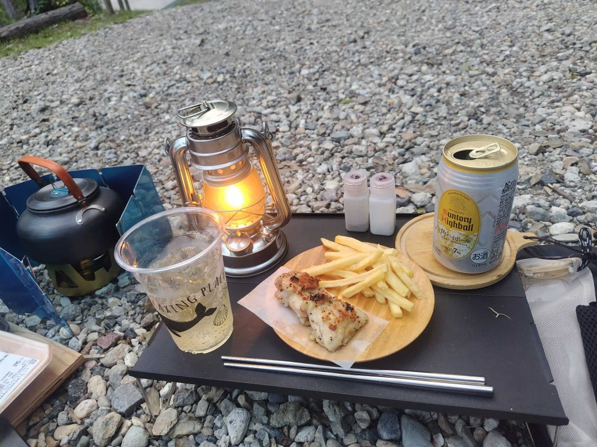 キャンプ飯