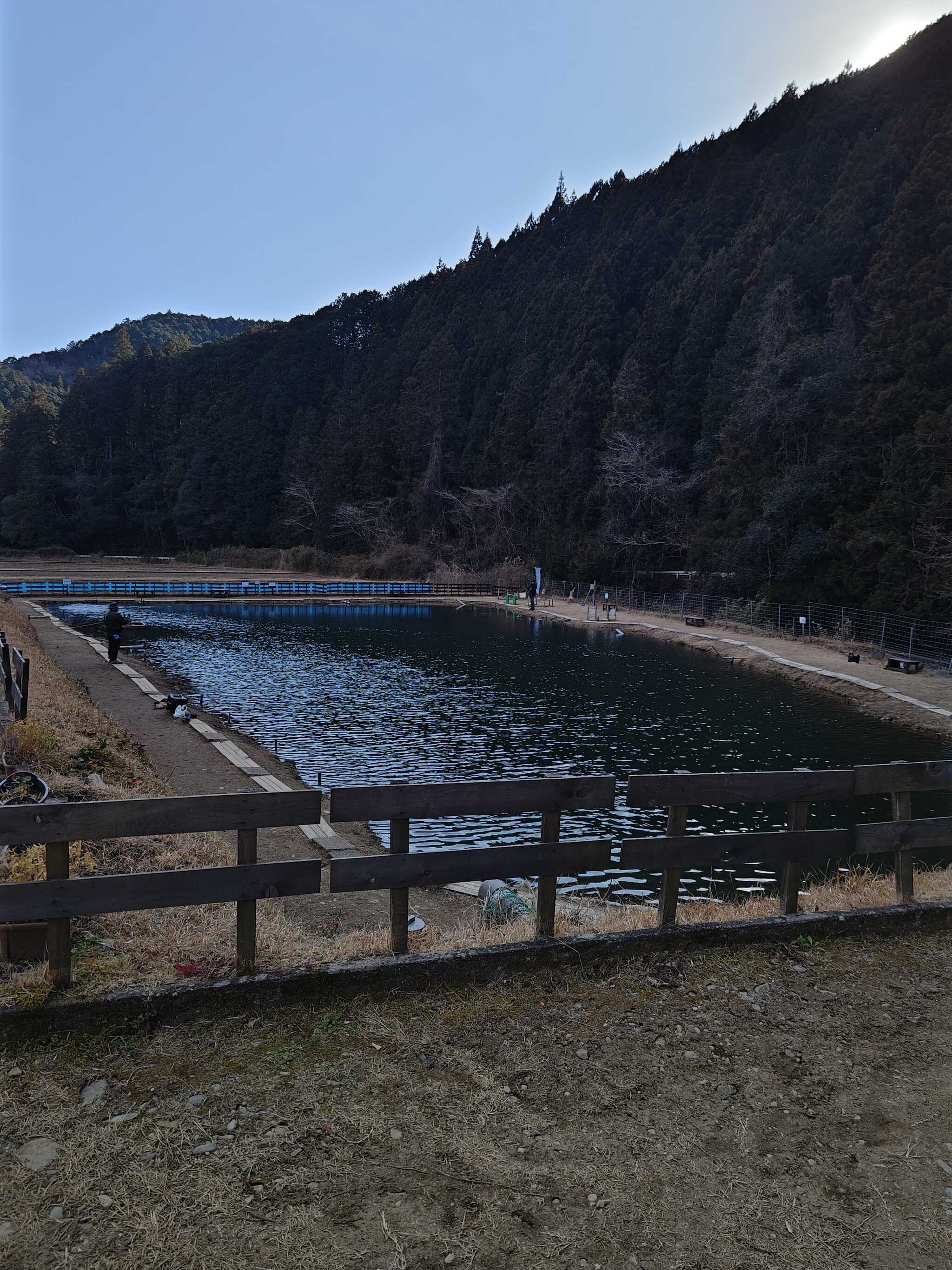 マス釣場