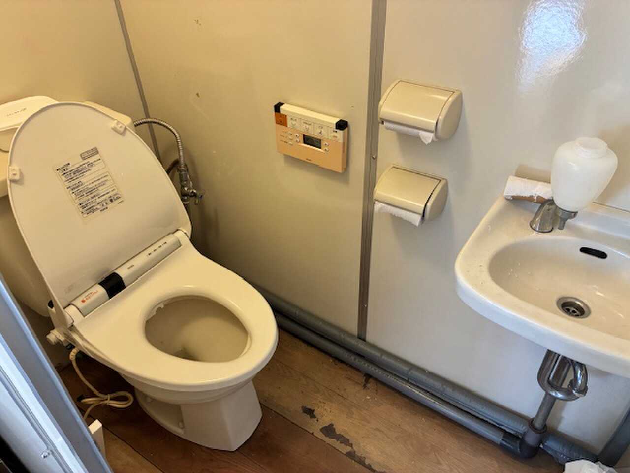 トイレ