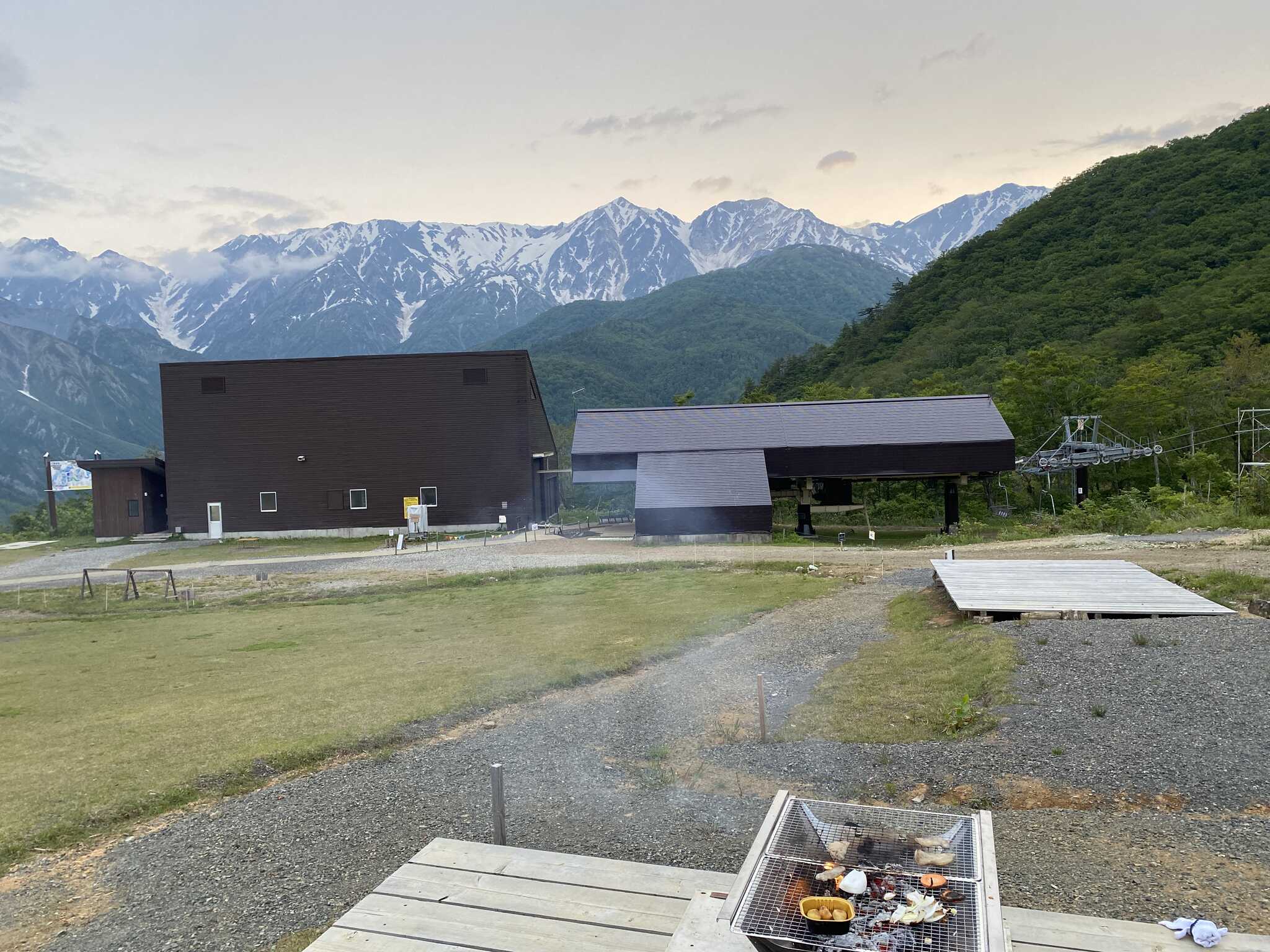 テントからの北アルプス