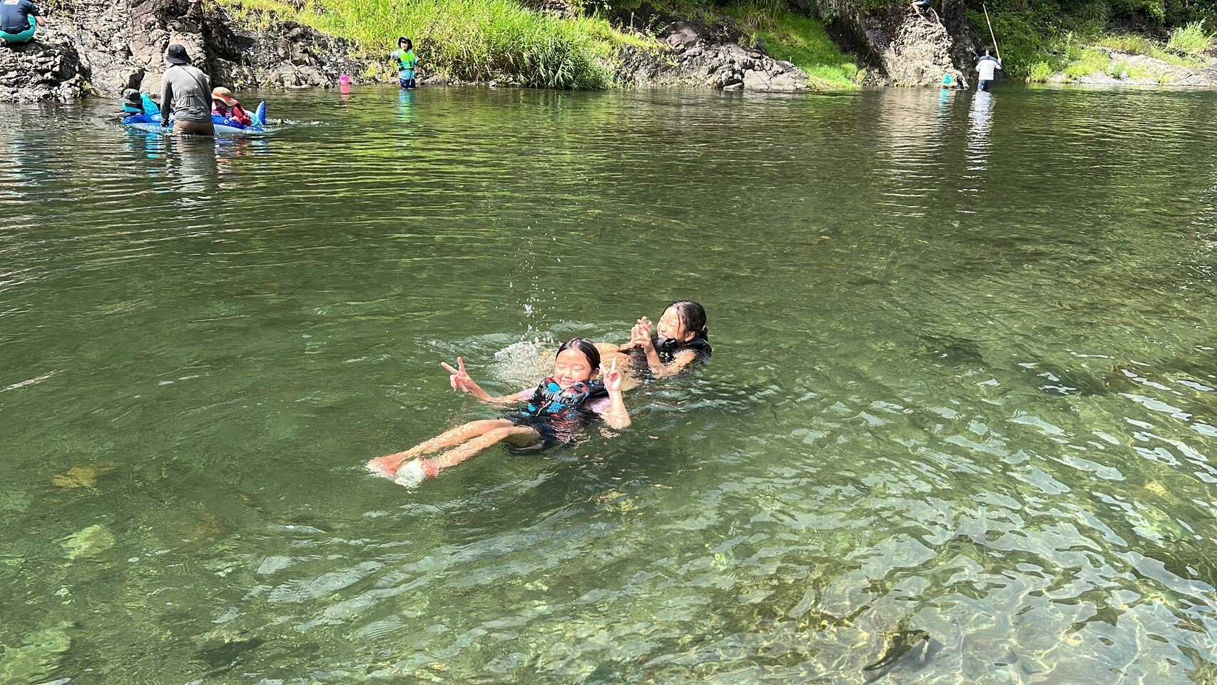 川遊び