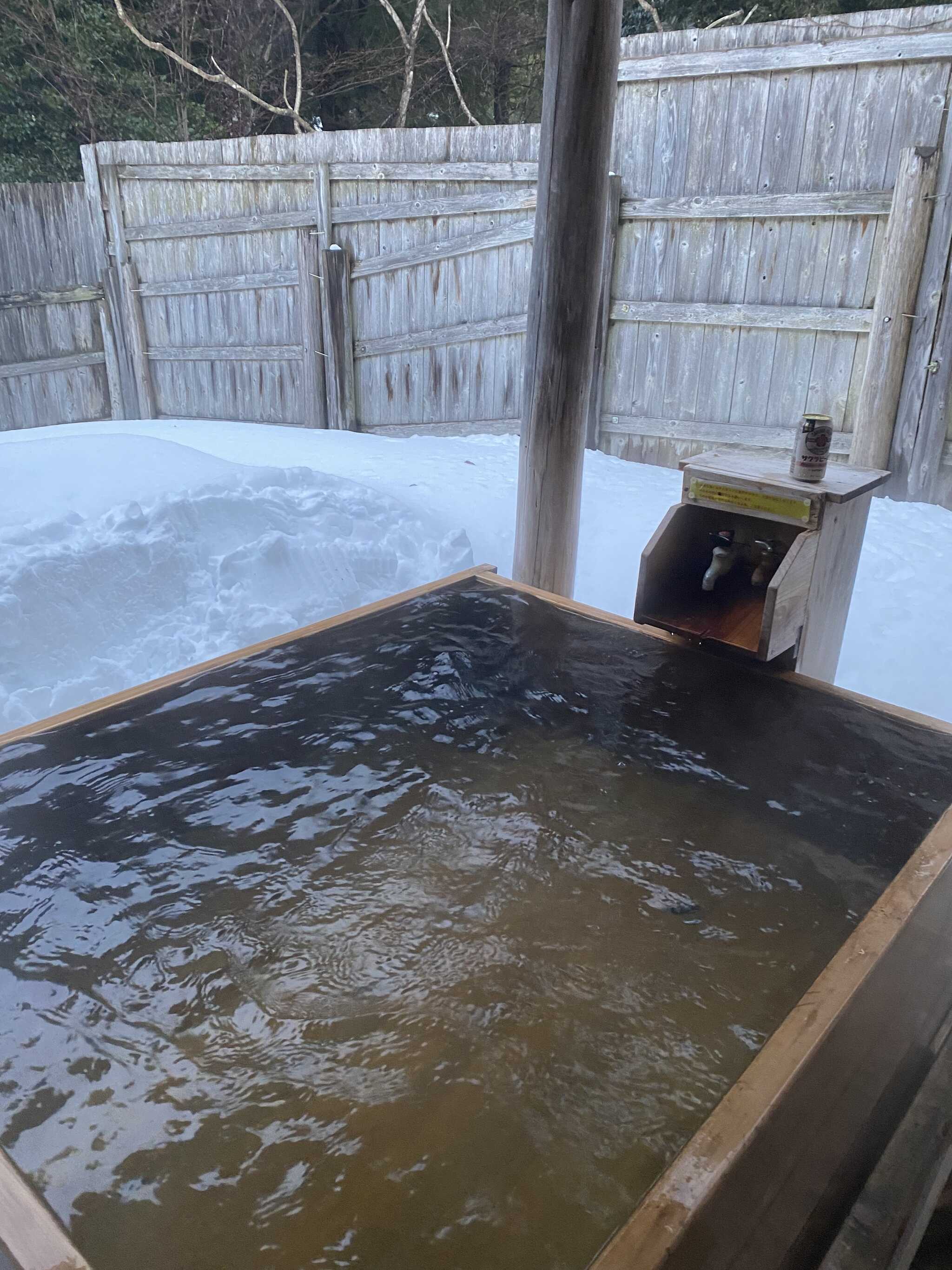 湯船と雪