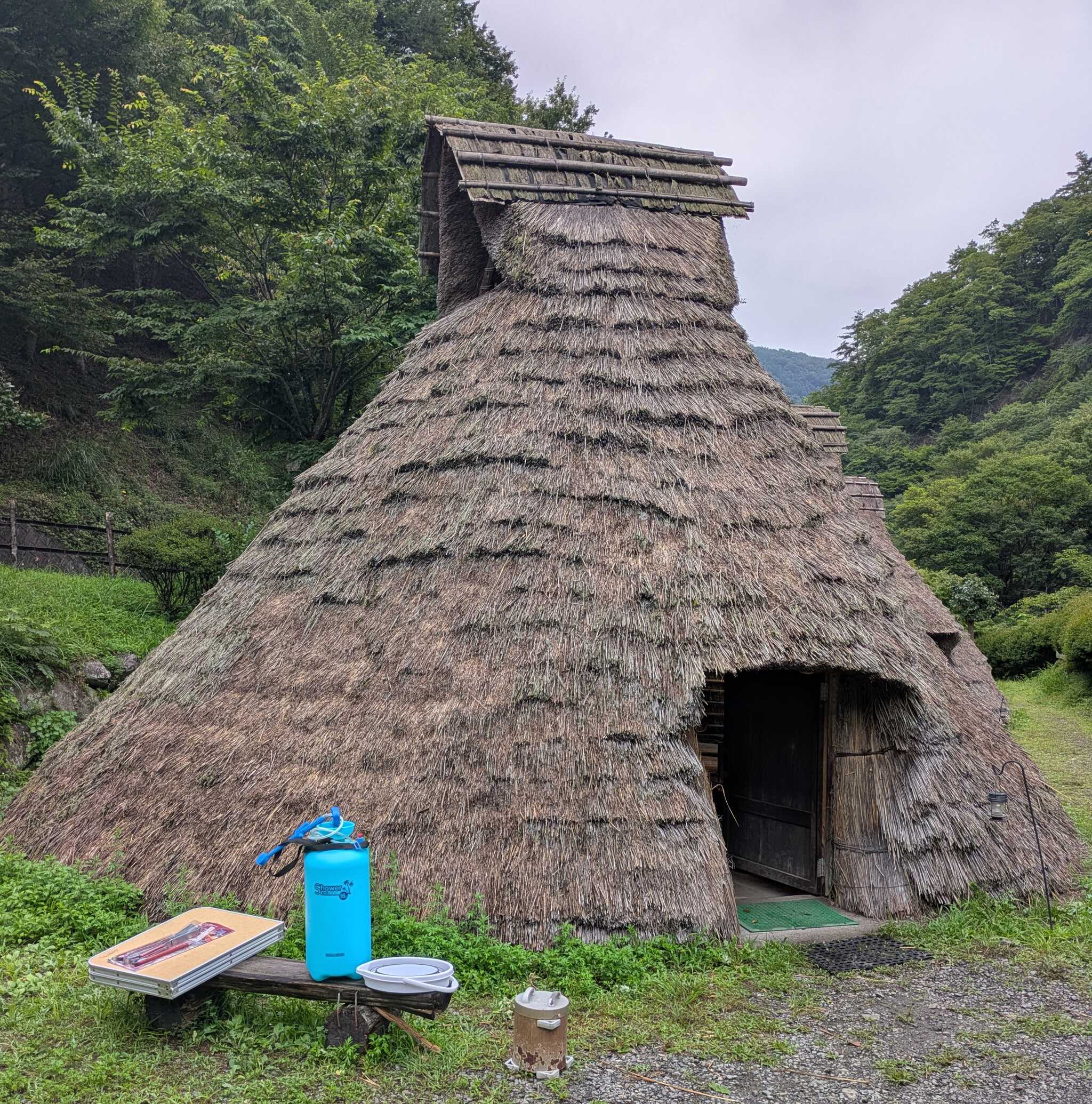 竪穴住居