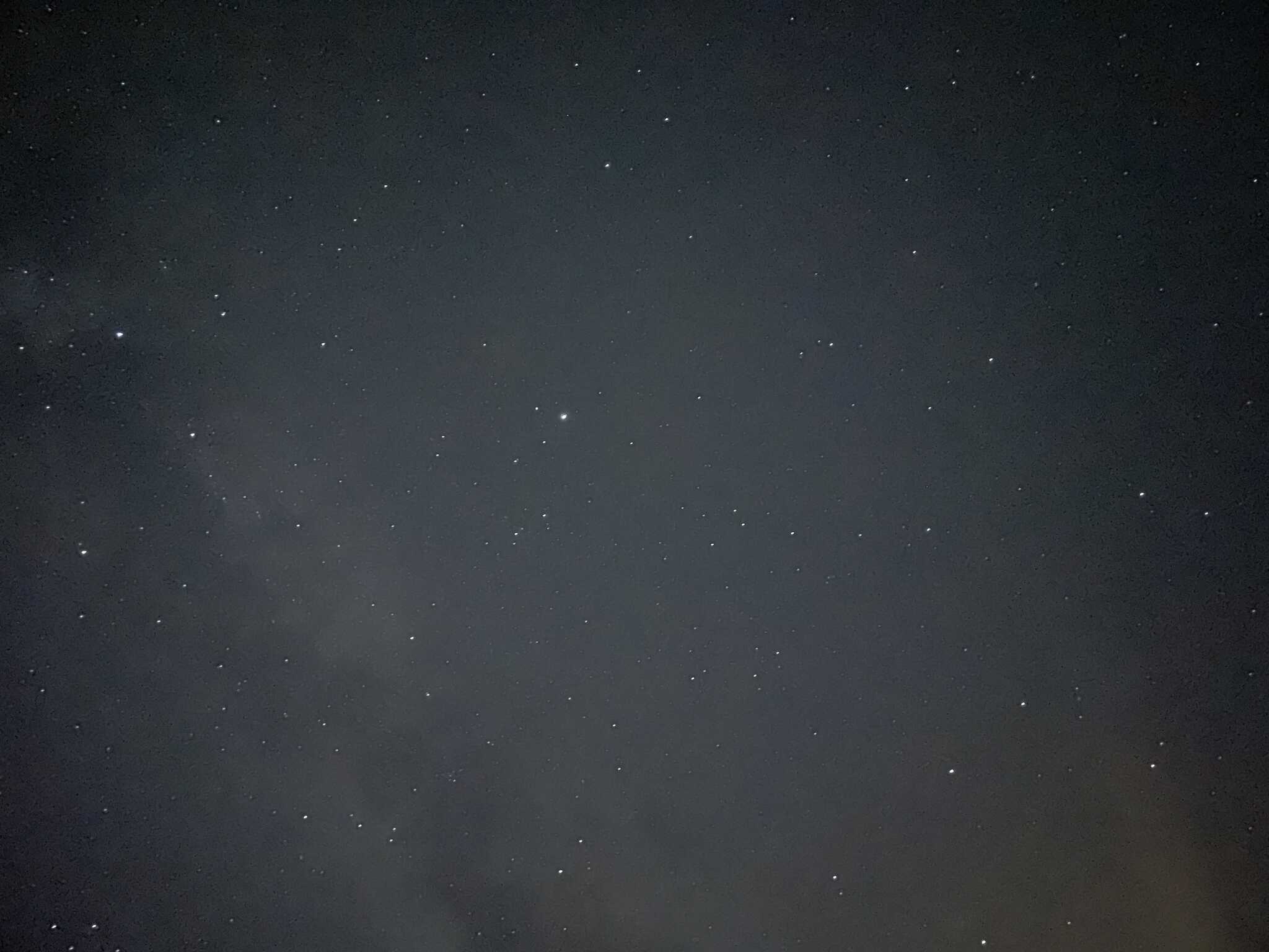 スマホで撮ってもこれだけみえる星空