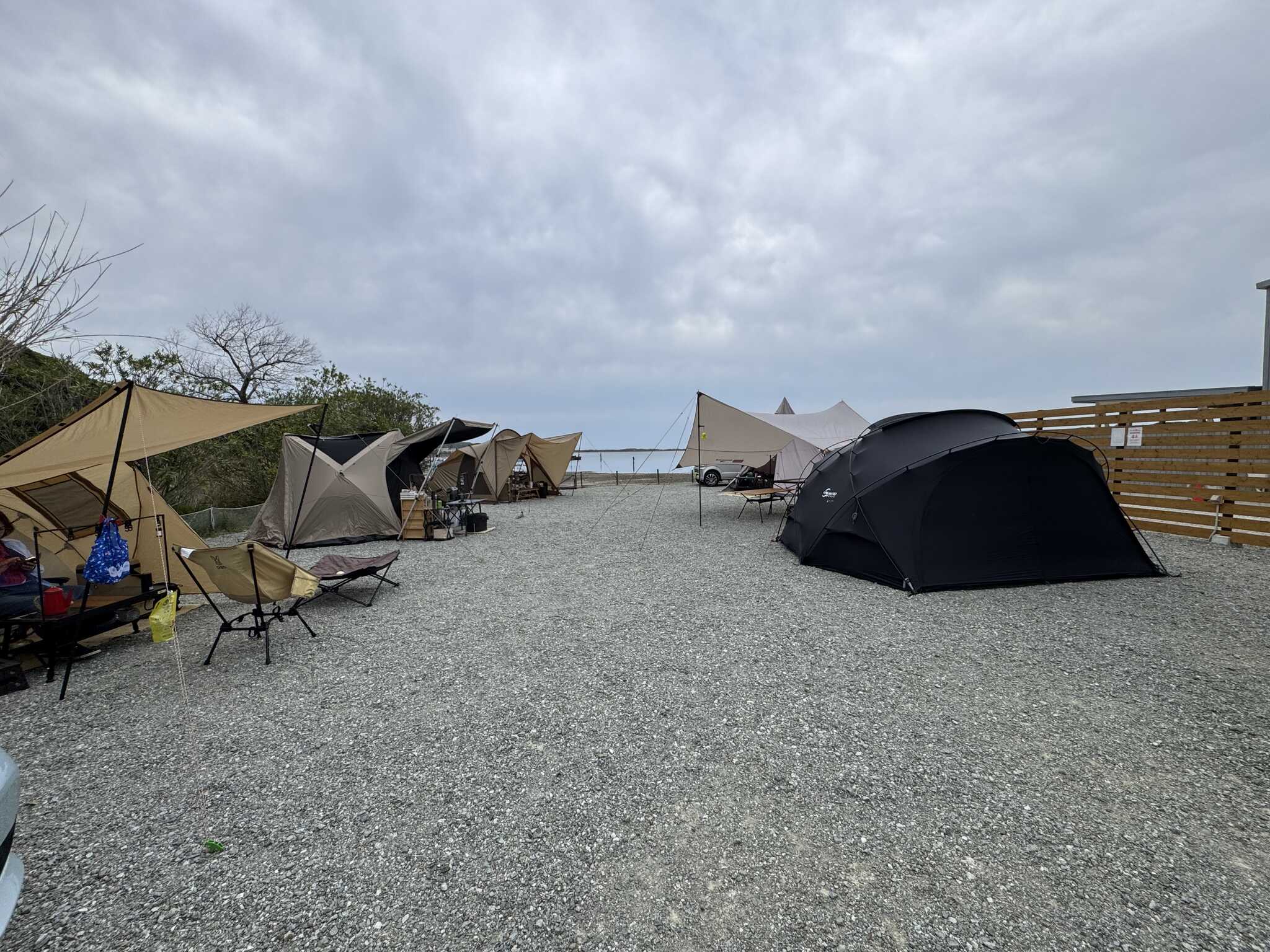 海沿いのサイト