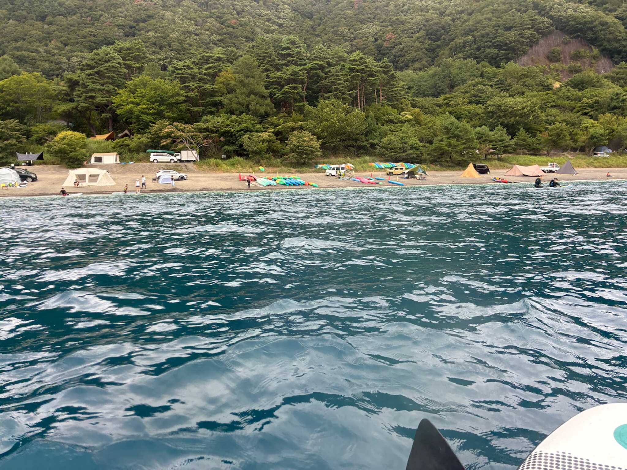 湖からサイトを見る