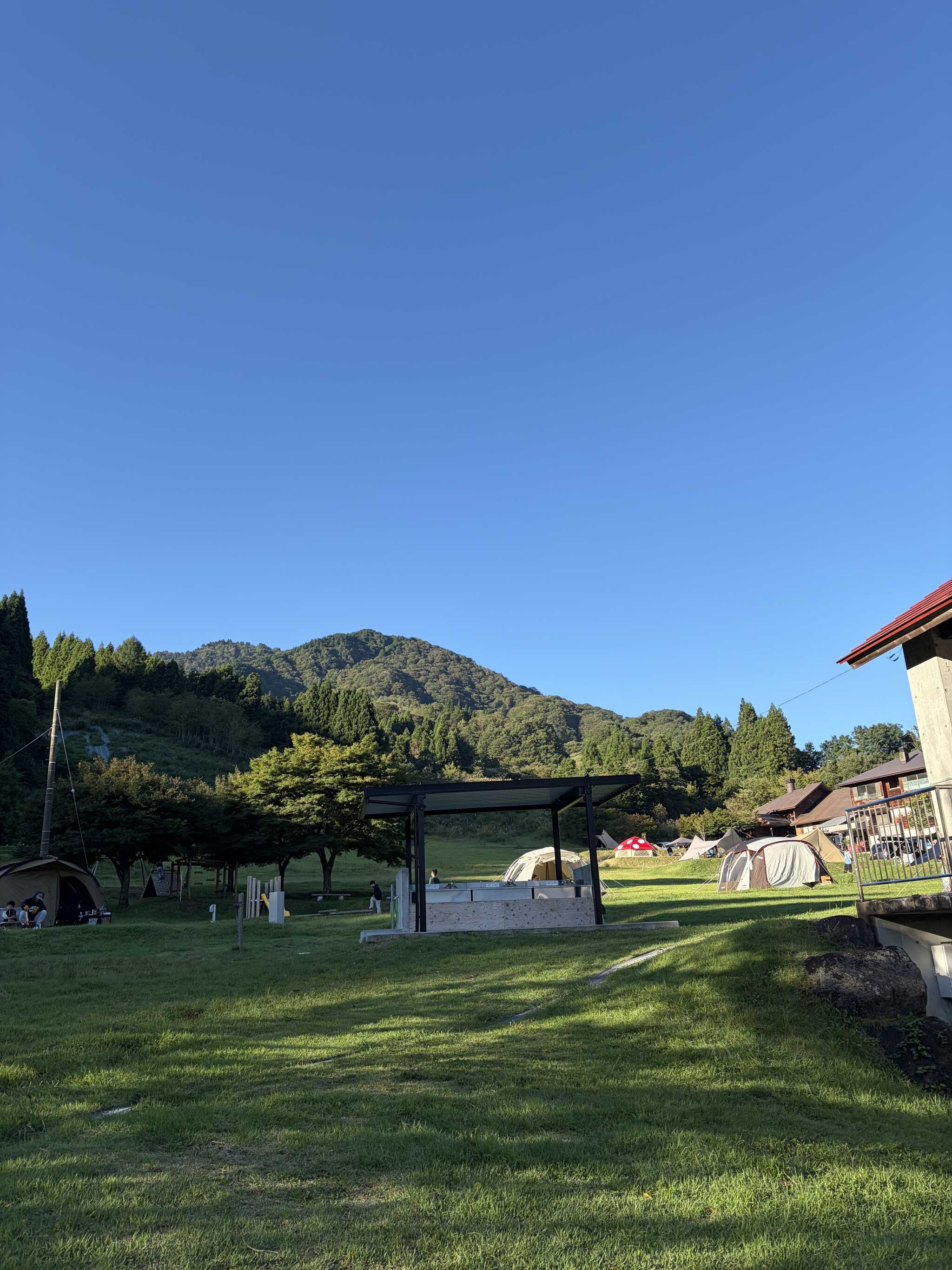サイトから見た炊事場