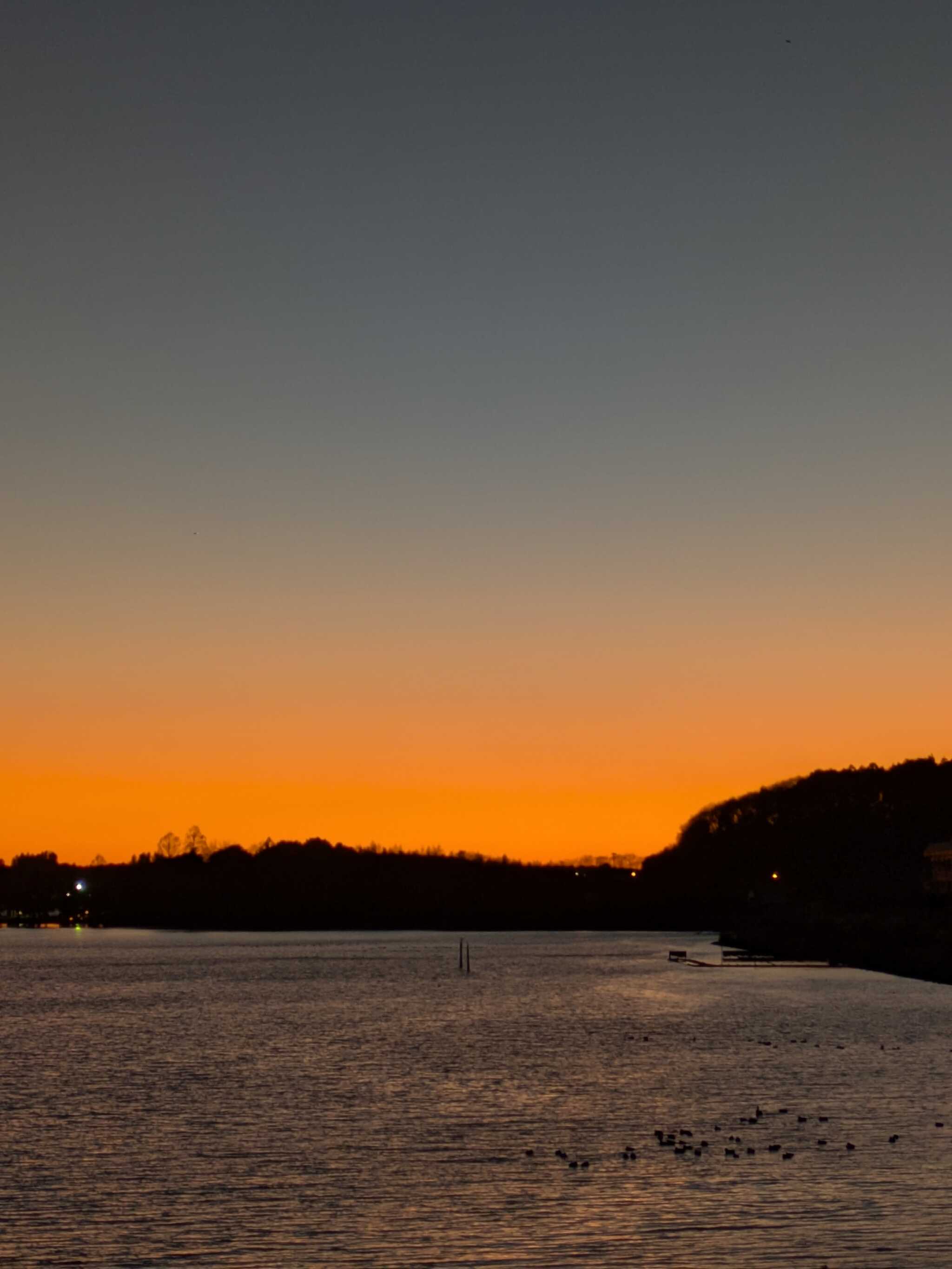 涸沼の夕暮れ