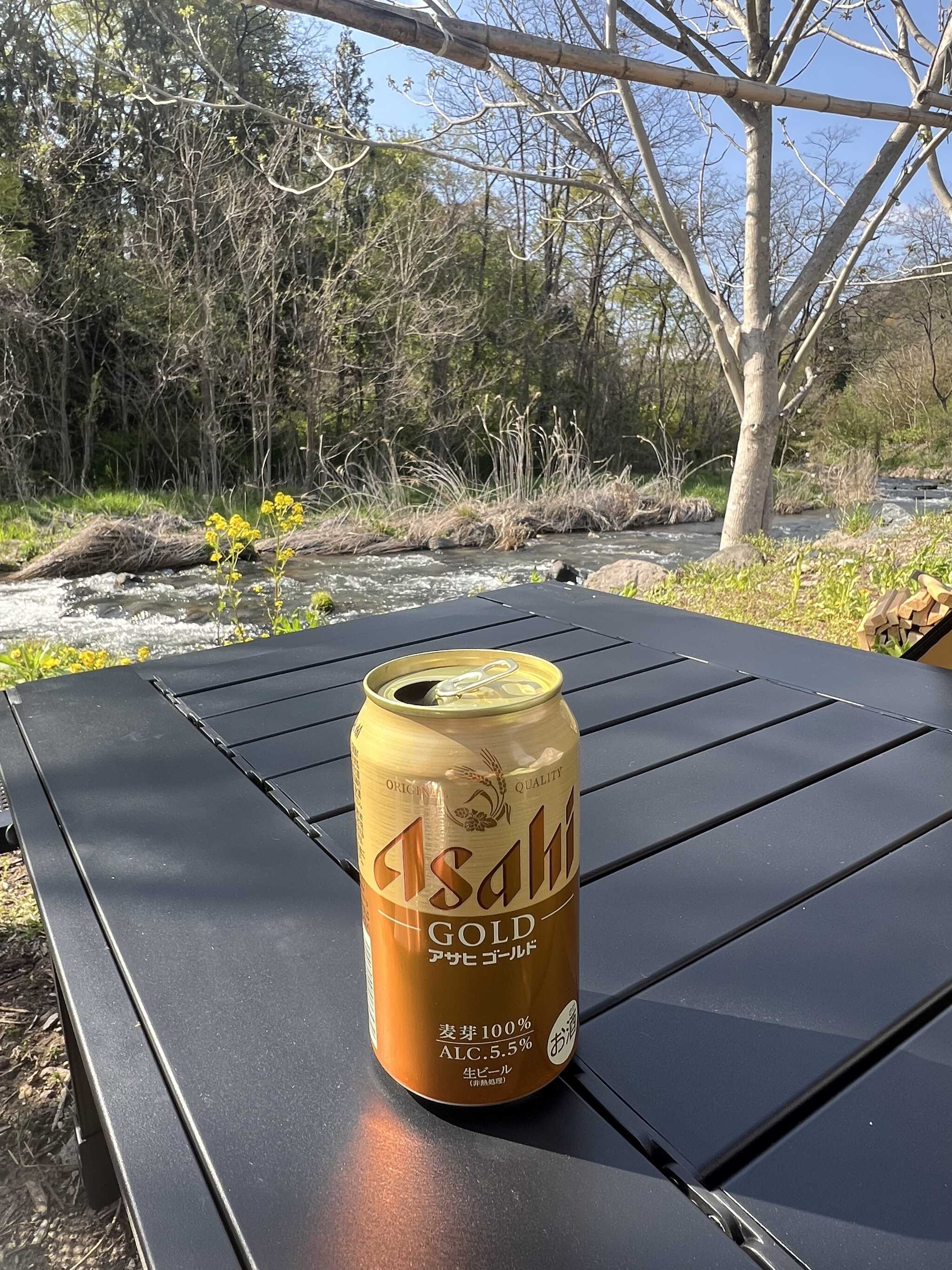 テント内からの一杯