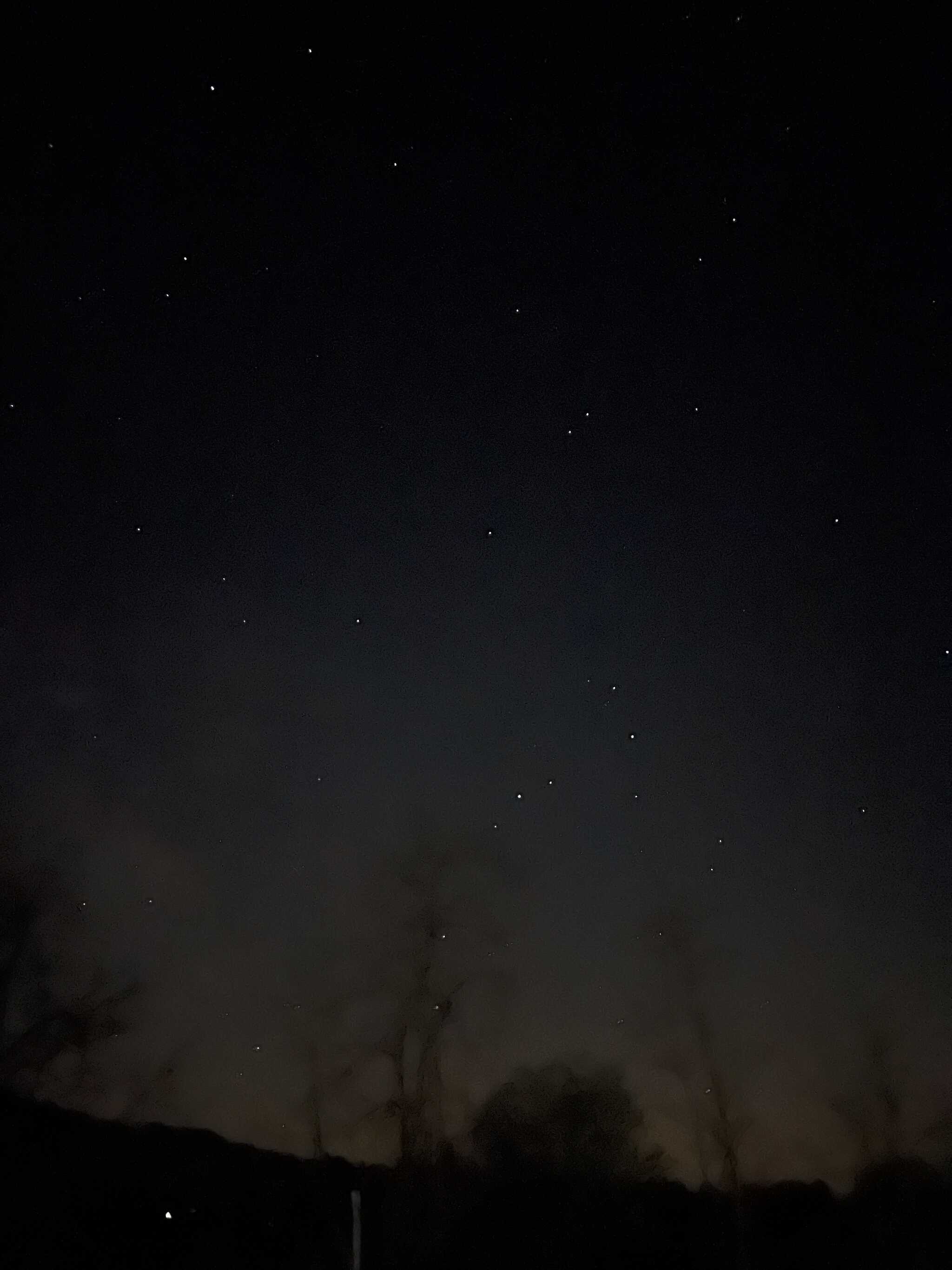 夜中には満天の星空