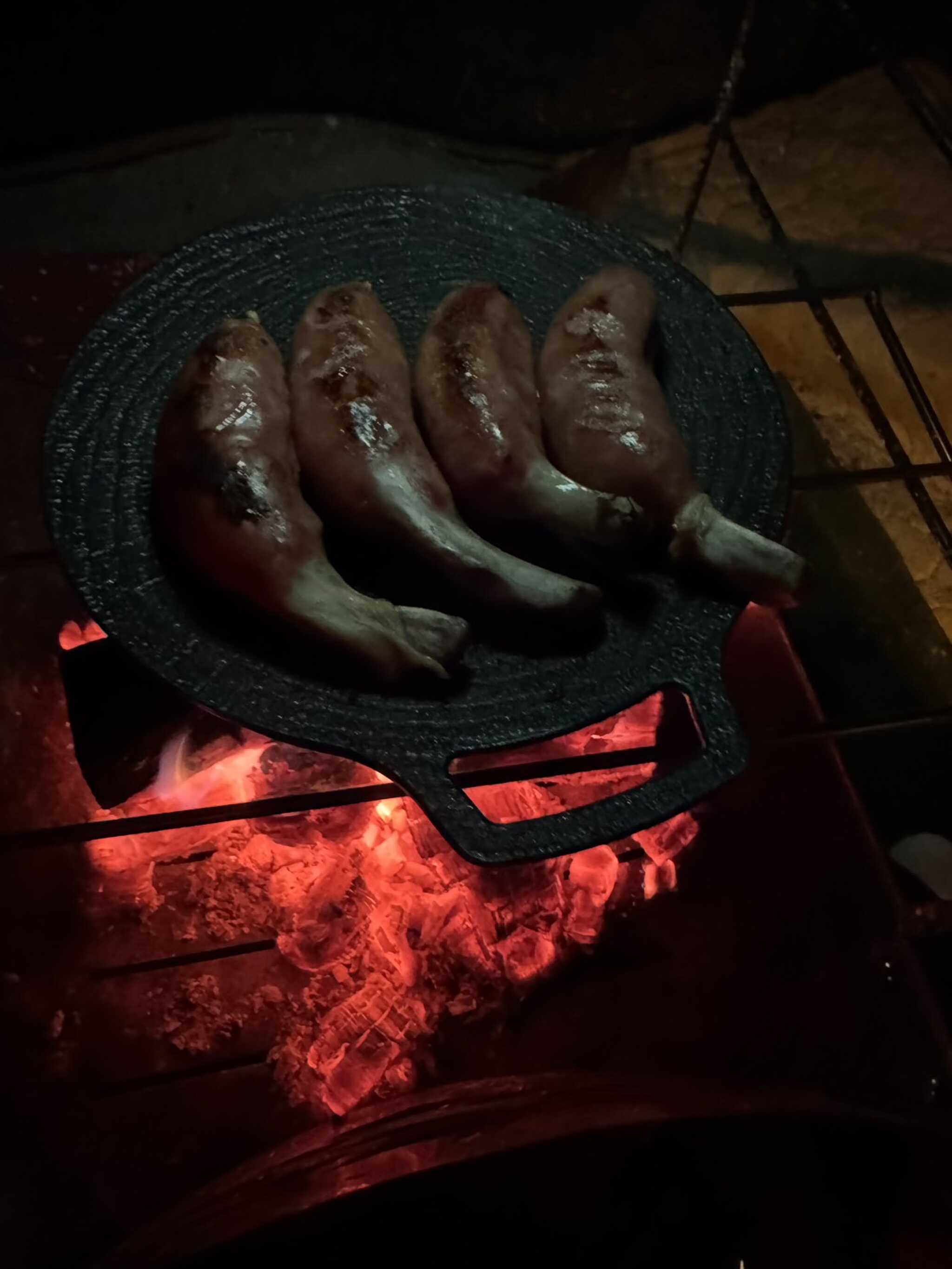 売店で売ってる骨付きウィンナーが美味しかった