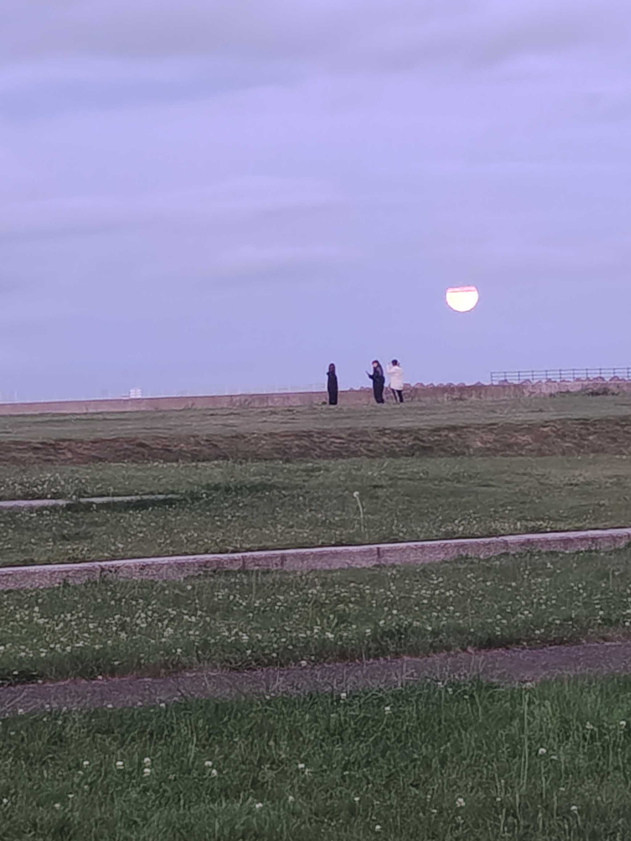 満月だった