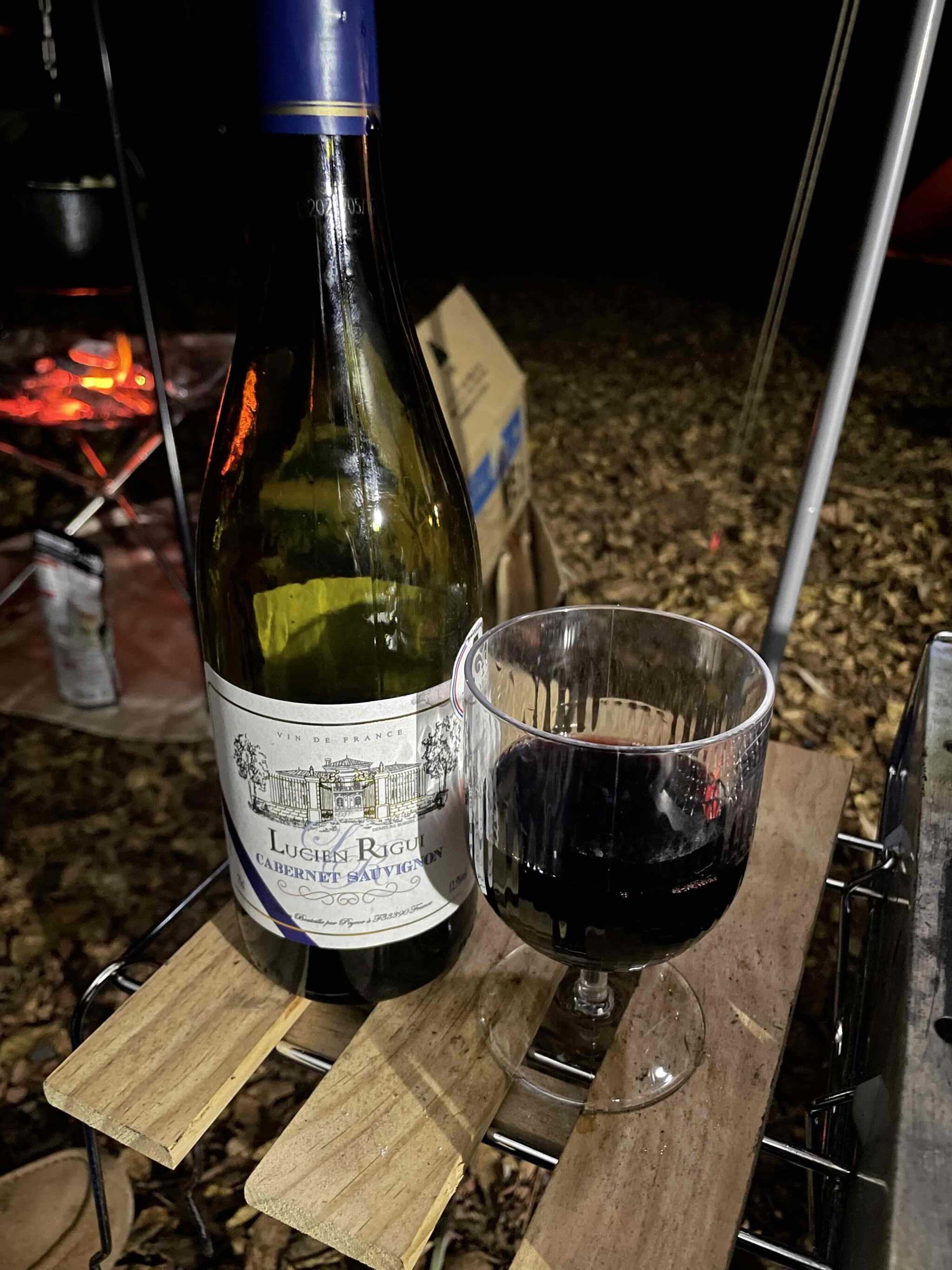 ワインで夜長をのんびりと